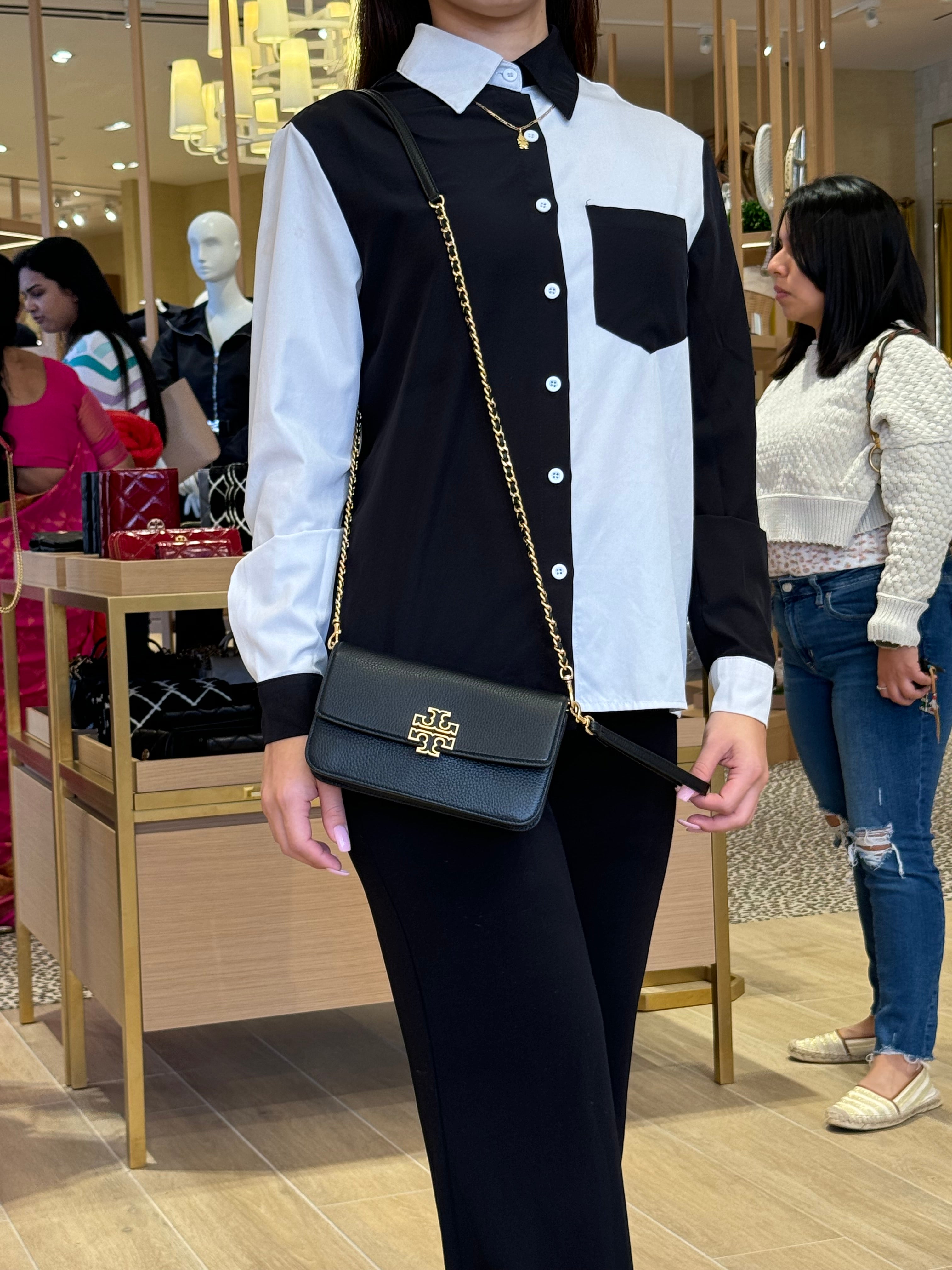 Britten Chain Wallet W. Wristlet