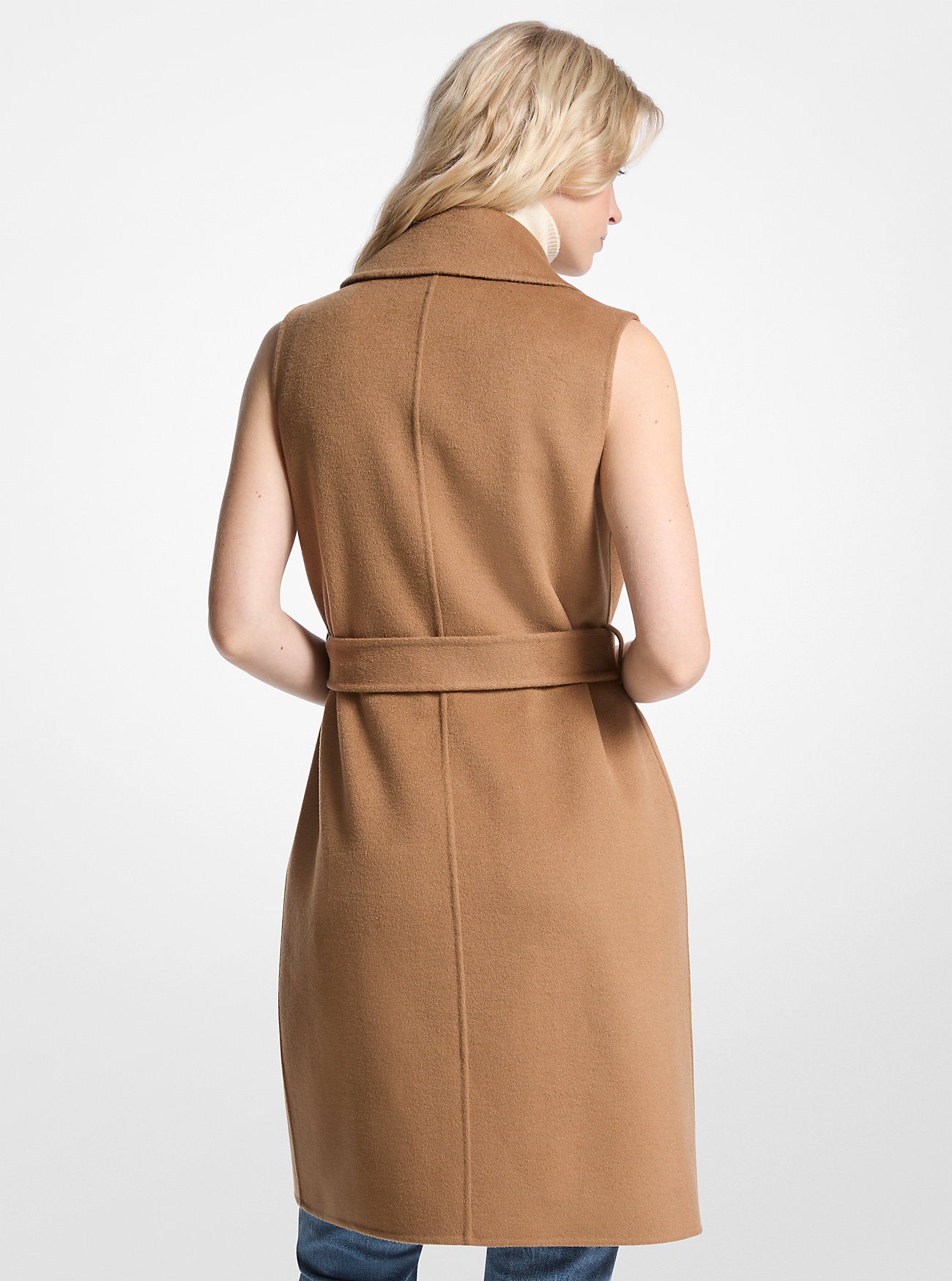 DARK CAMEL