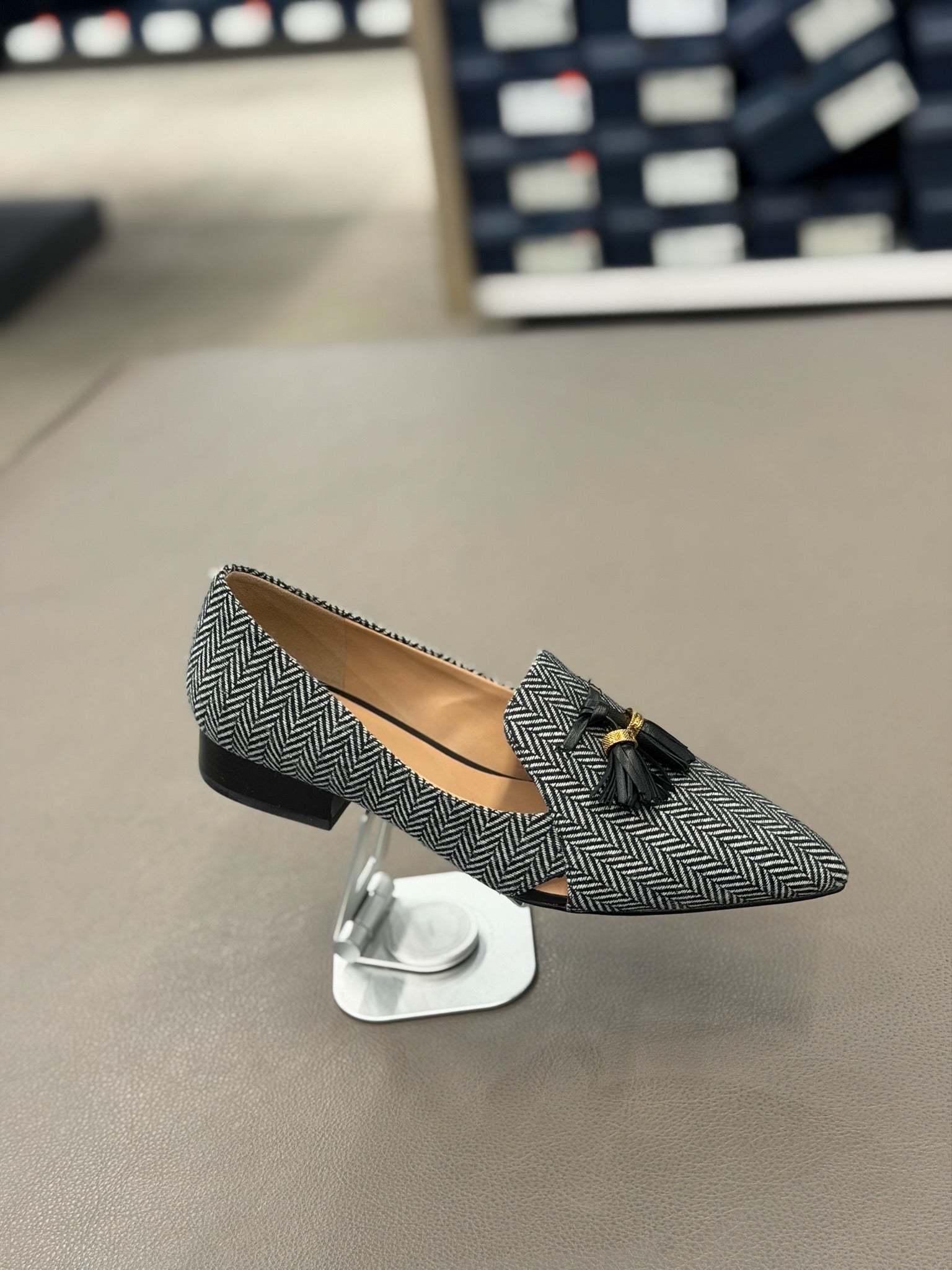 Women's Herringbone Textile