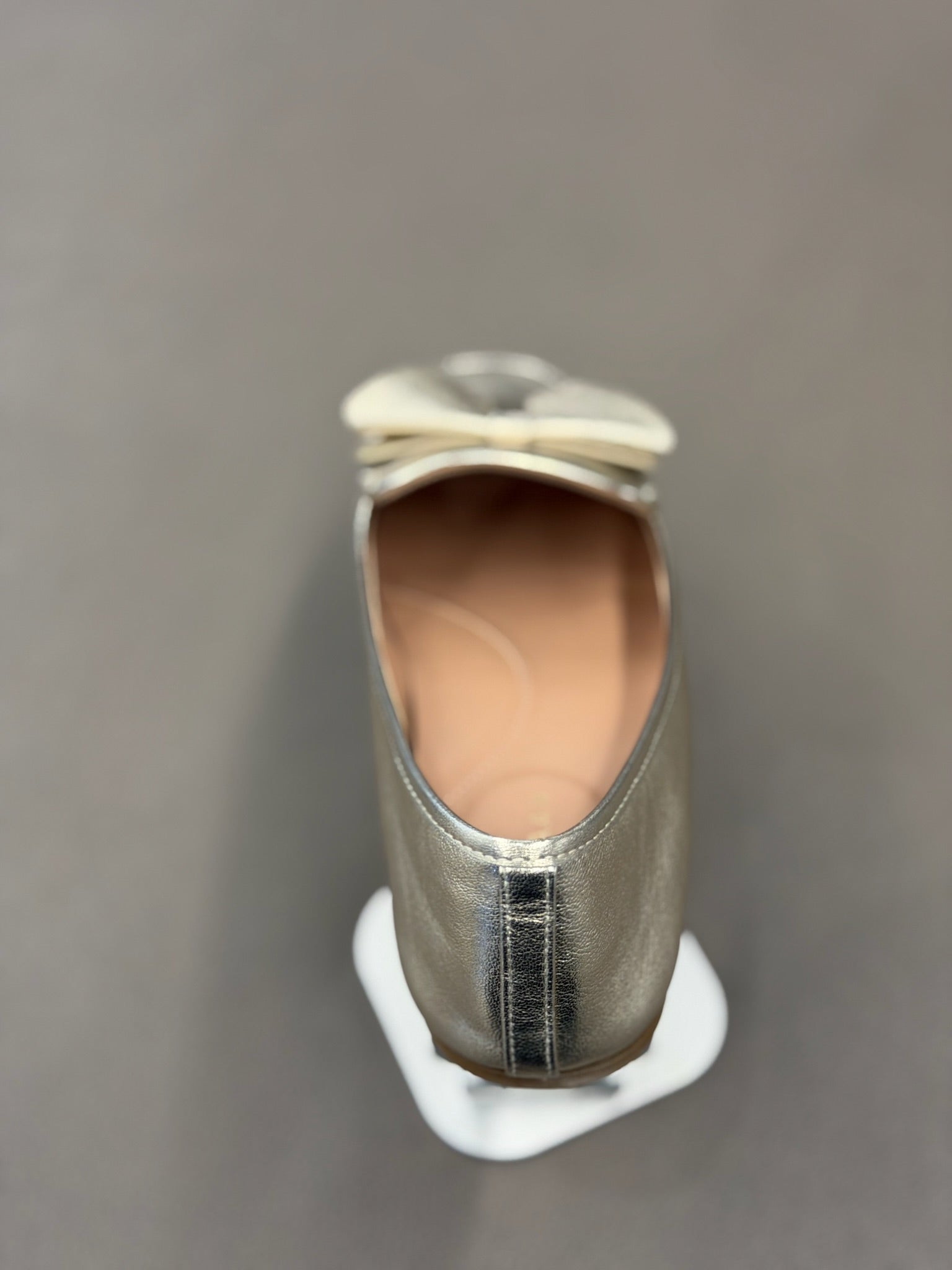 Women's Payson Colorblock Leather Bow Square Toe Loafers Gold