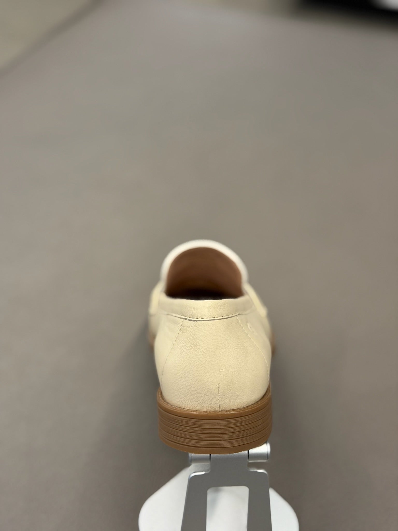 Women's Stassi Soft Leather Penny Loafers beige & Off white