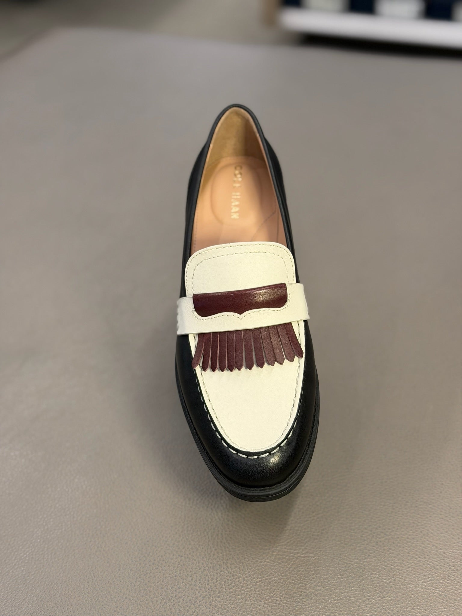 Women's Stassi Kiltie Loafer Black