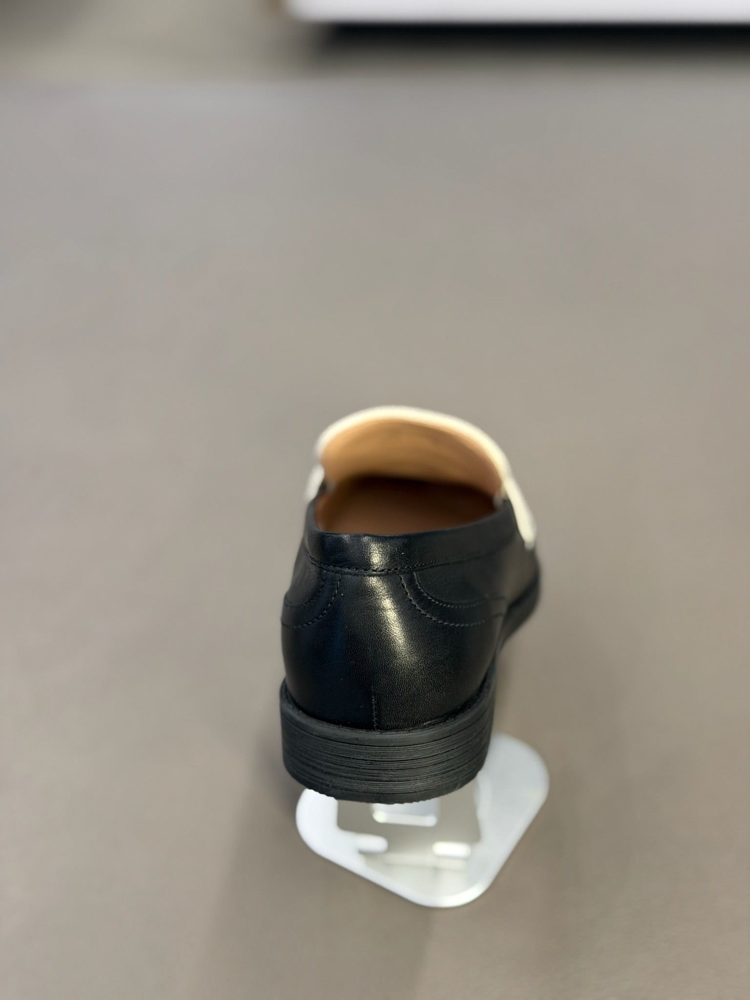 Women's Stassi Kiltie Loafer Black