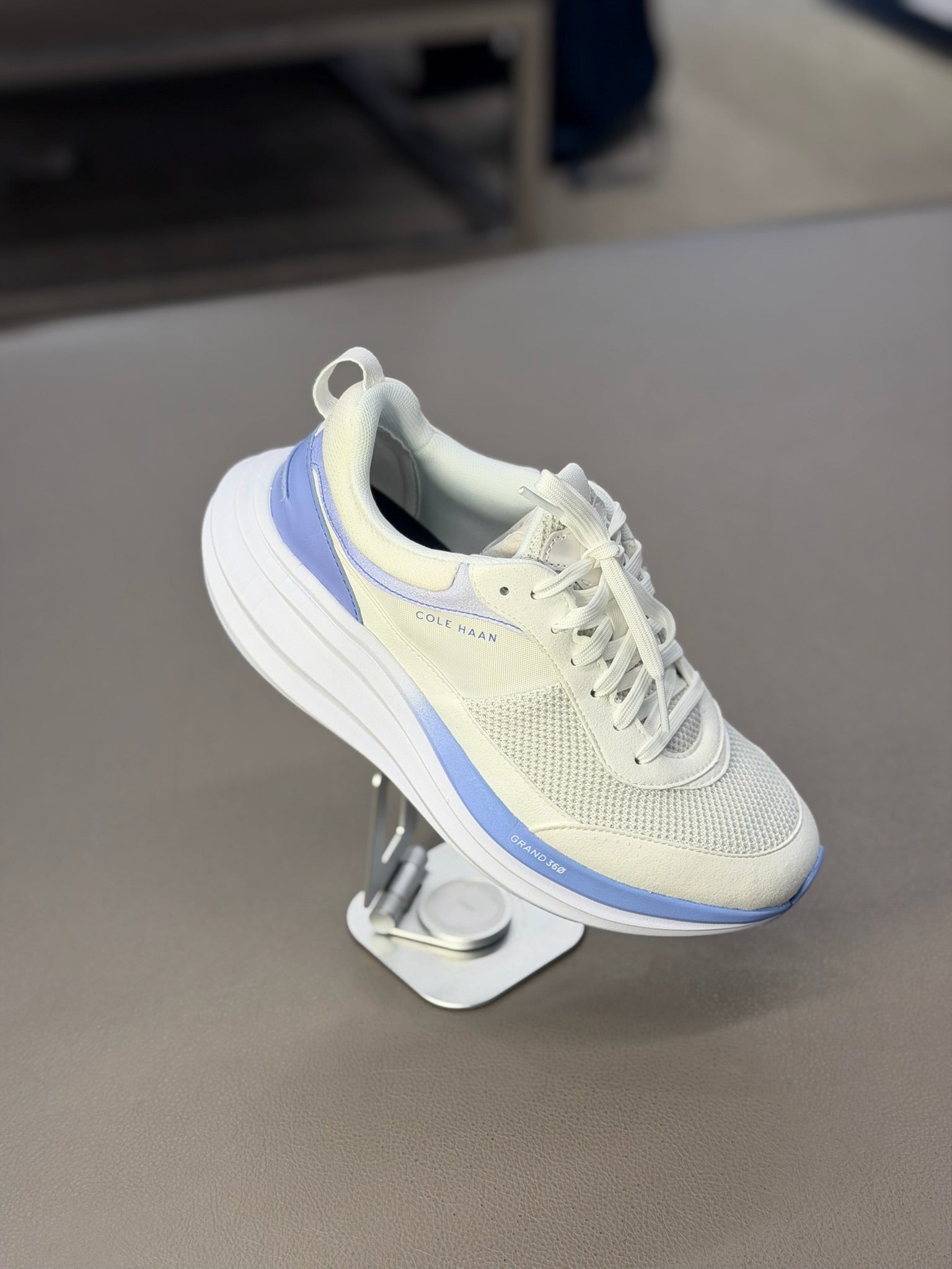 Women's Originalgrand Quadstreak Running Sneaker