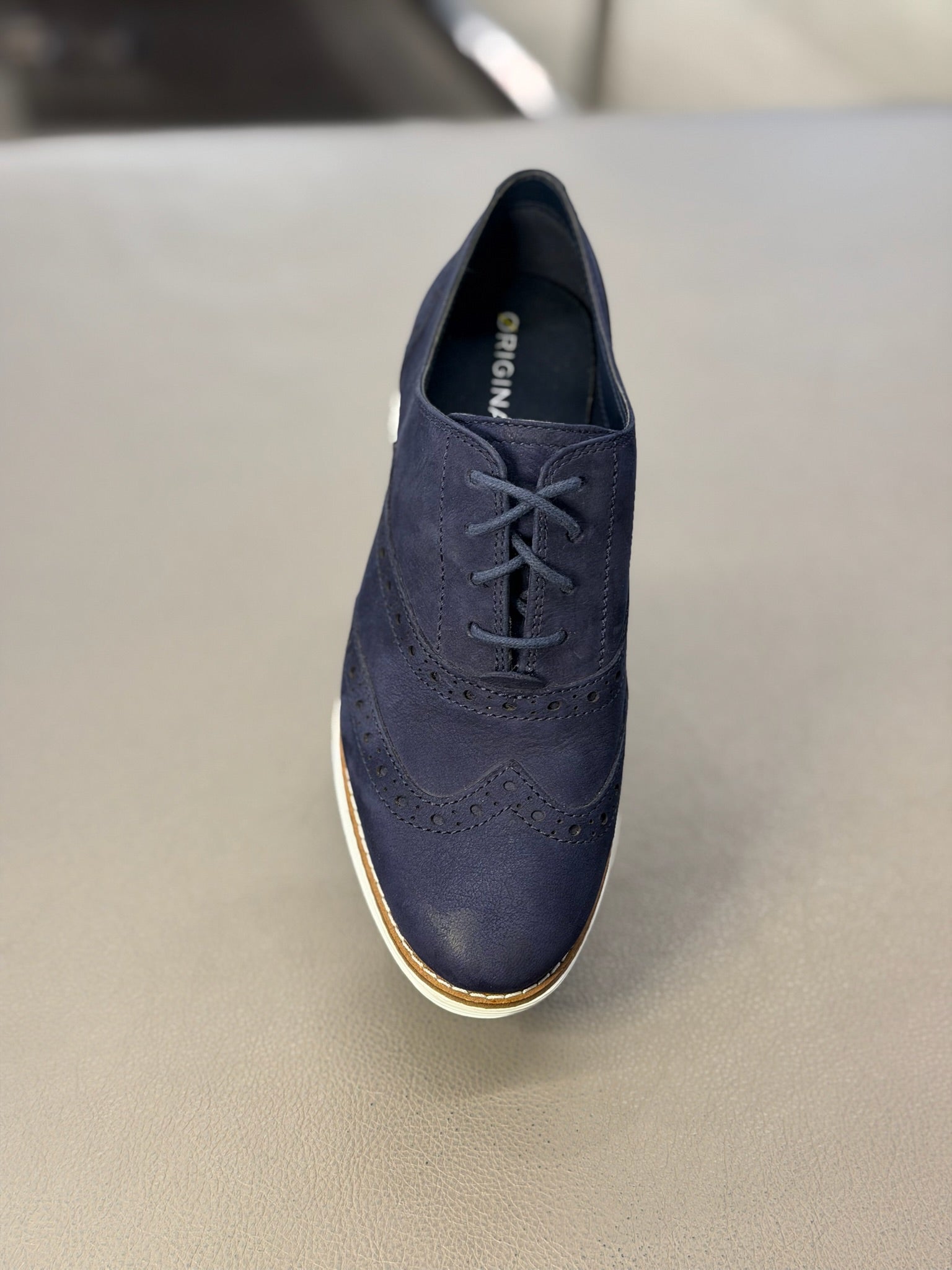 Women's Øriginalgrand Camarin Wingtip Suede Oxfords