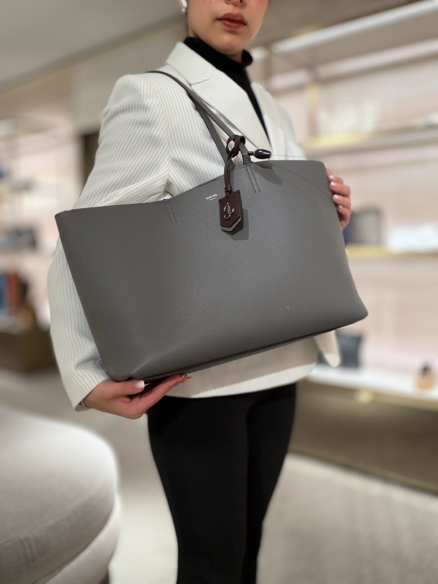 ONine2five Grainy Leather Tote