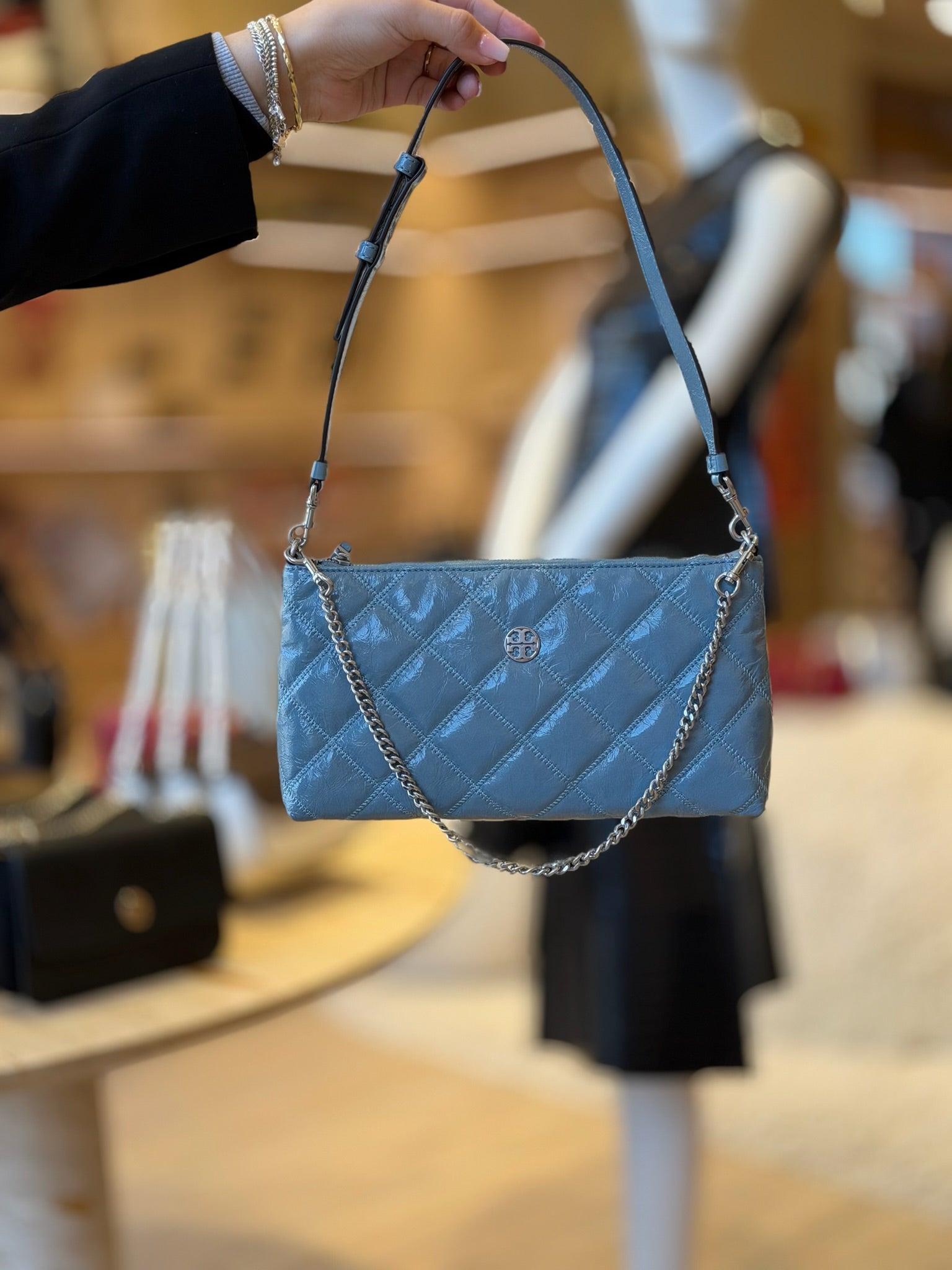 Willa Zip Shoulder Bag