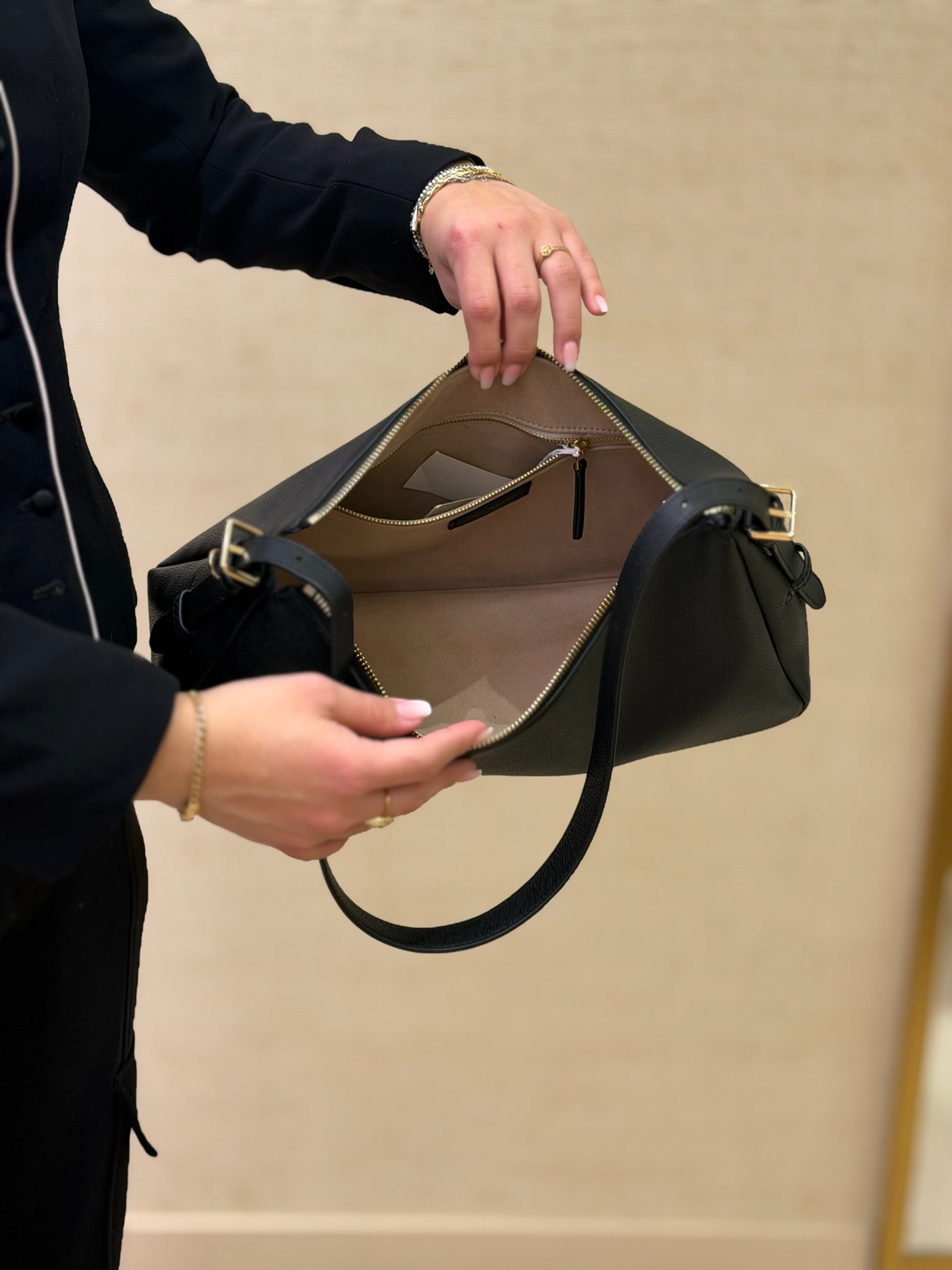 Thea Zip Top Shoulder Bag