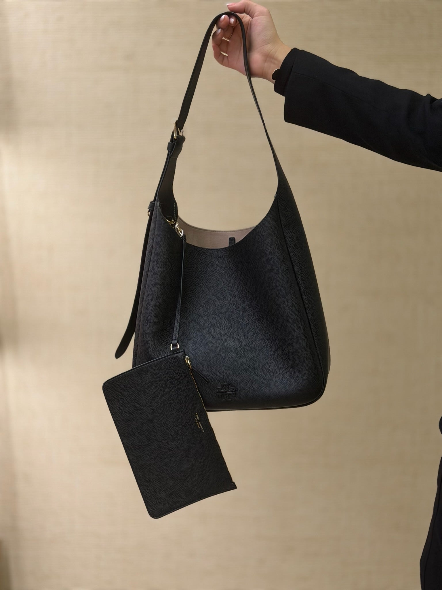 Thea Slouchy Shoulder