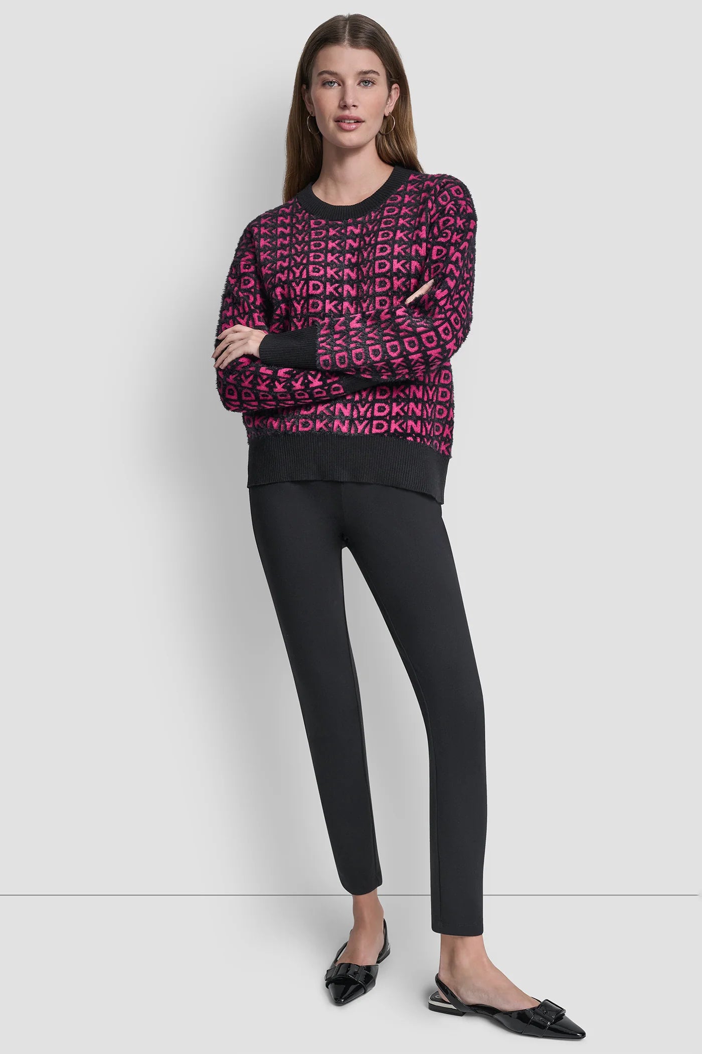 black/fuschsia