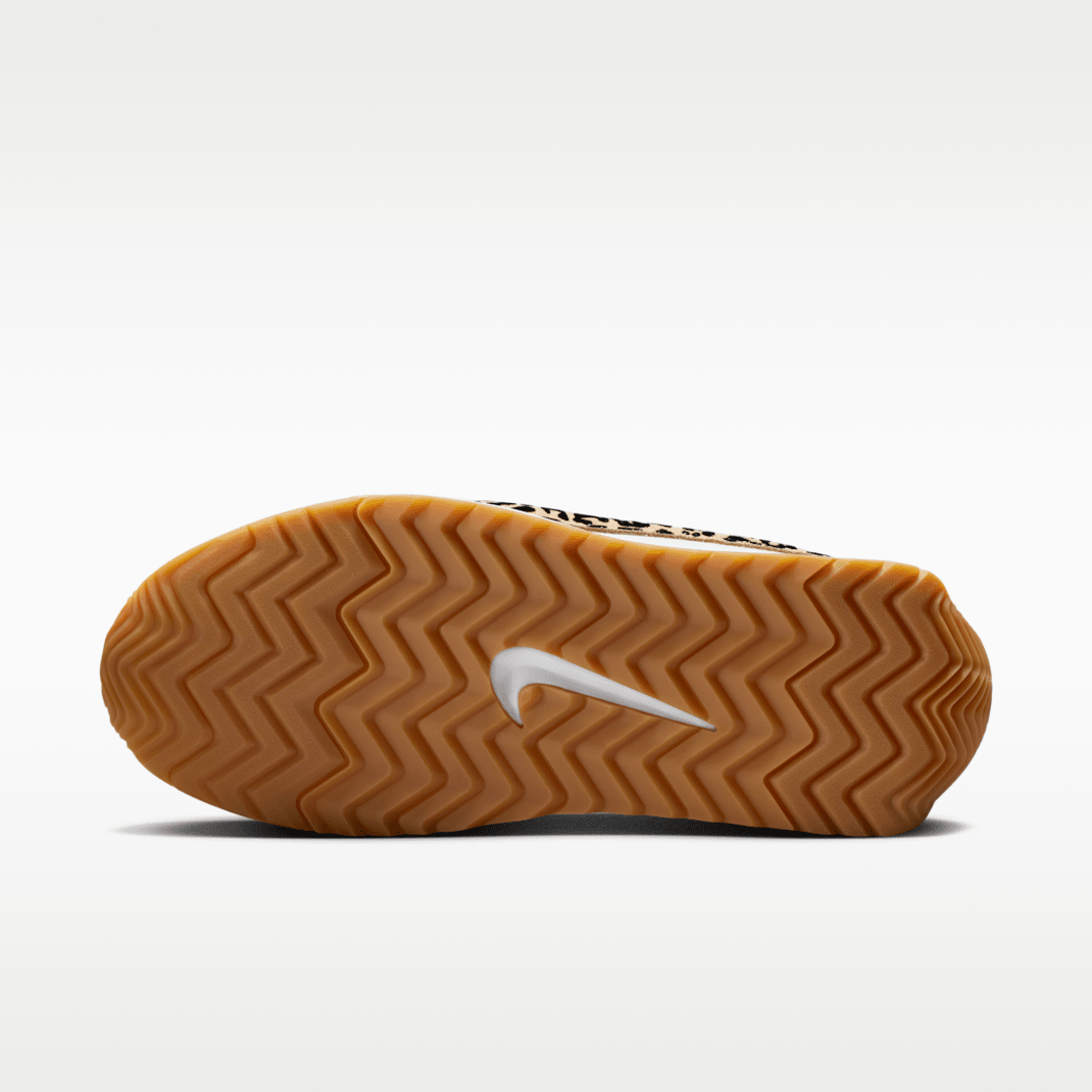 Summit White/White/Gum Light Brown/Black