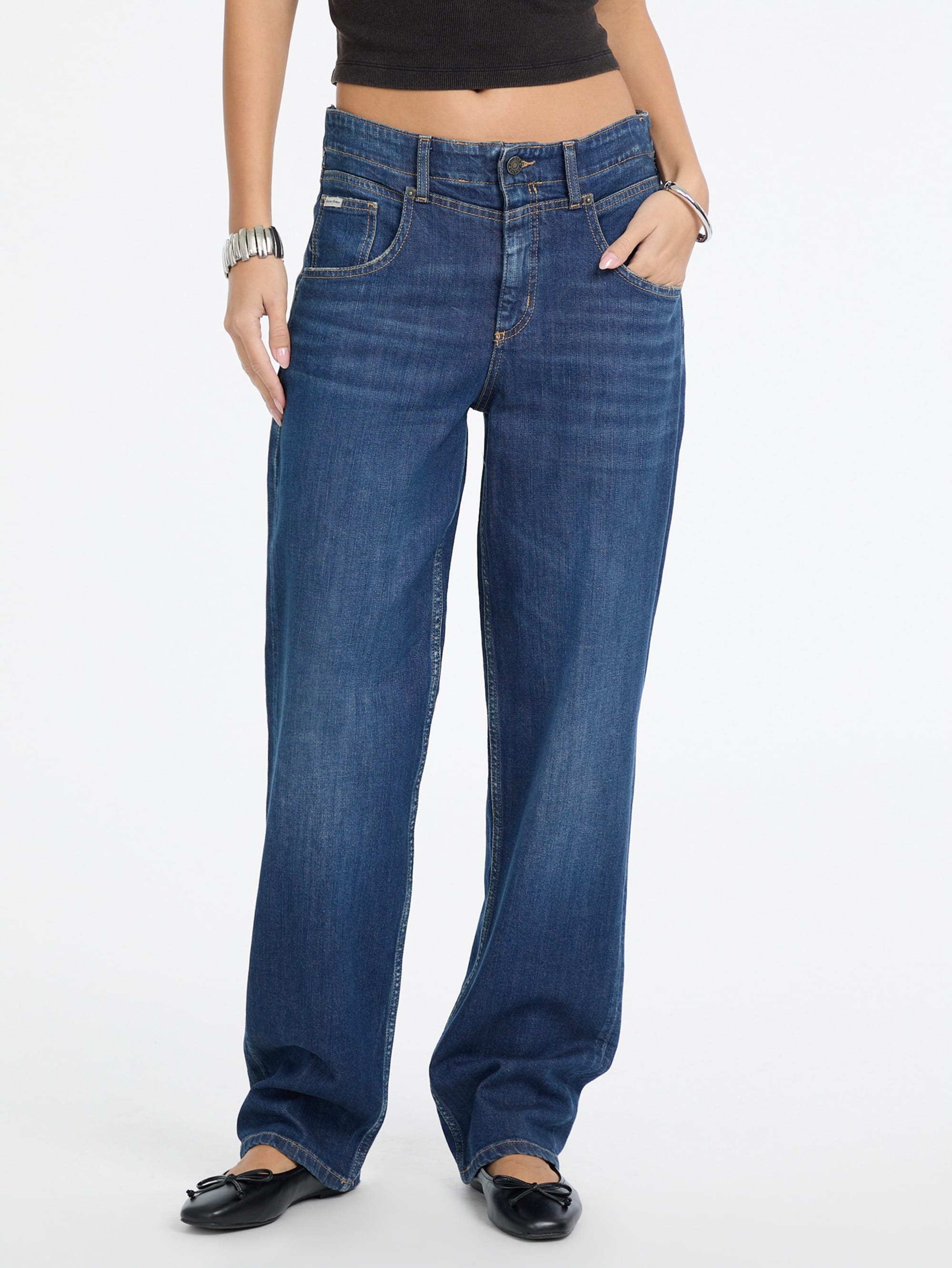 Gj Aged Vintage Dark