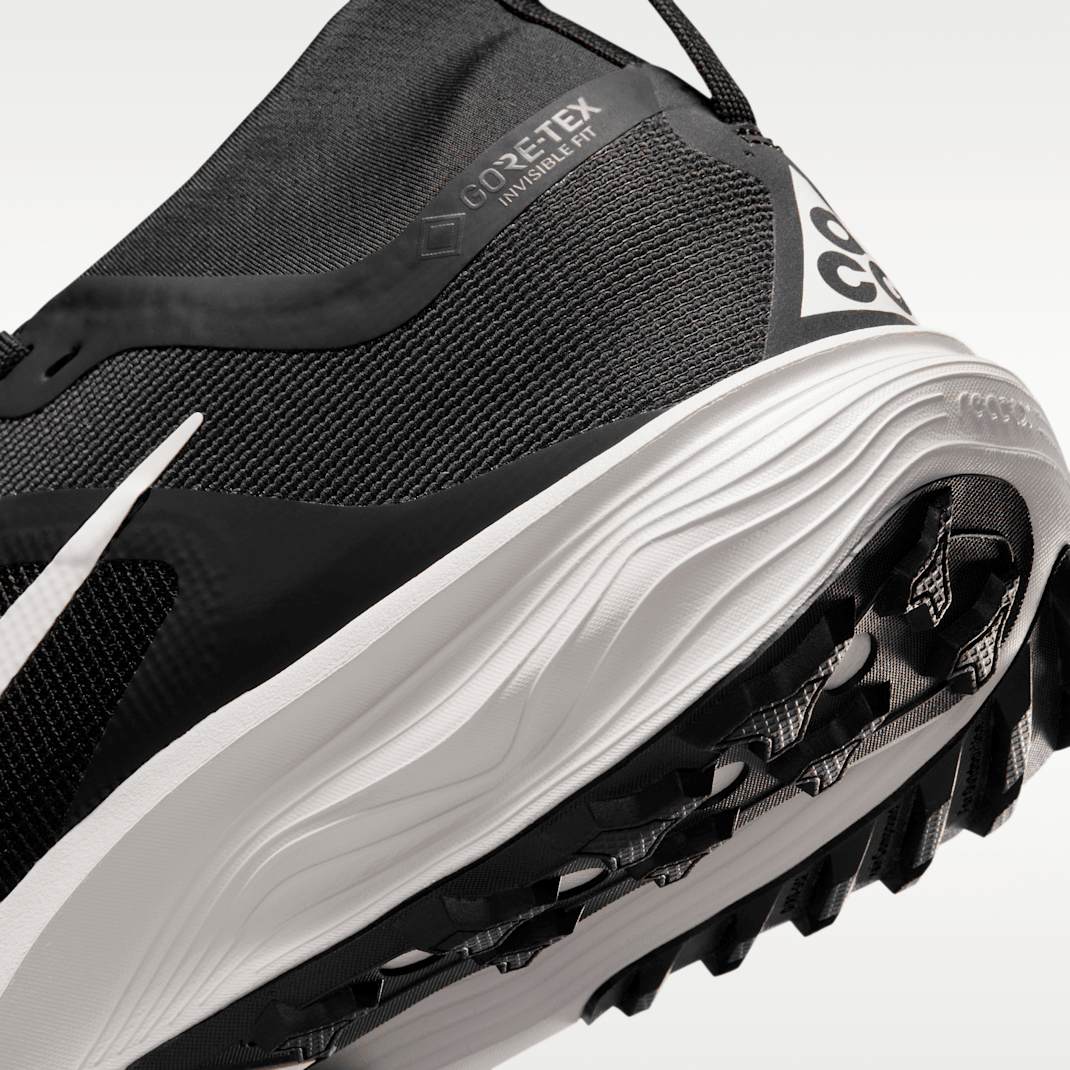 Black/Light Orewood Brown/Anthracite/Summit White