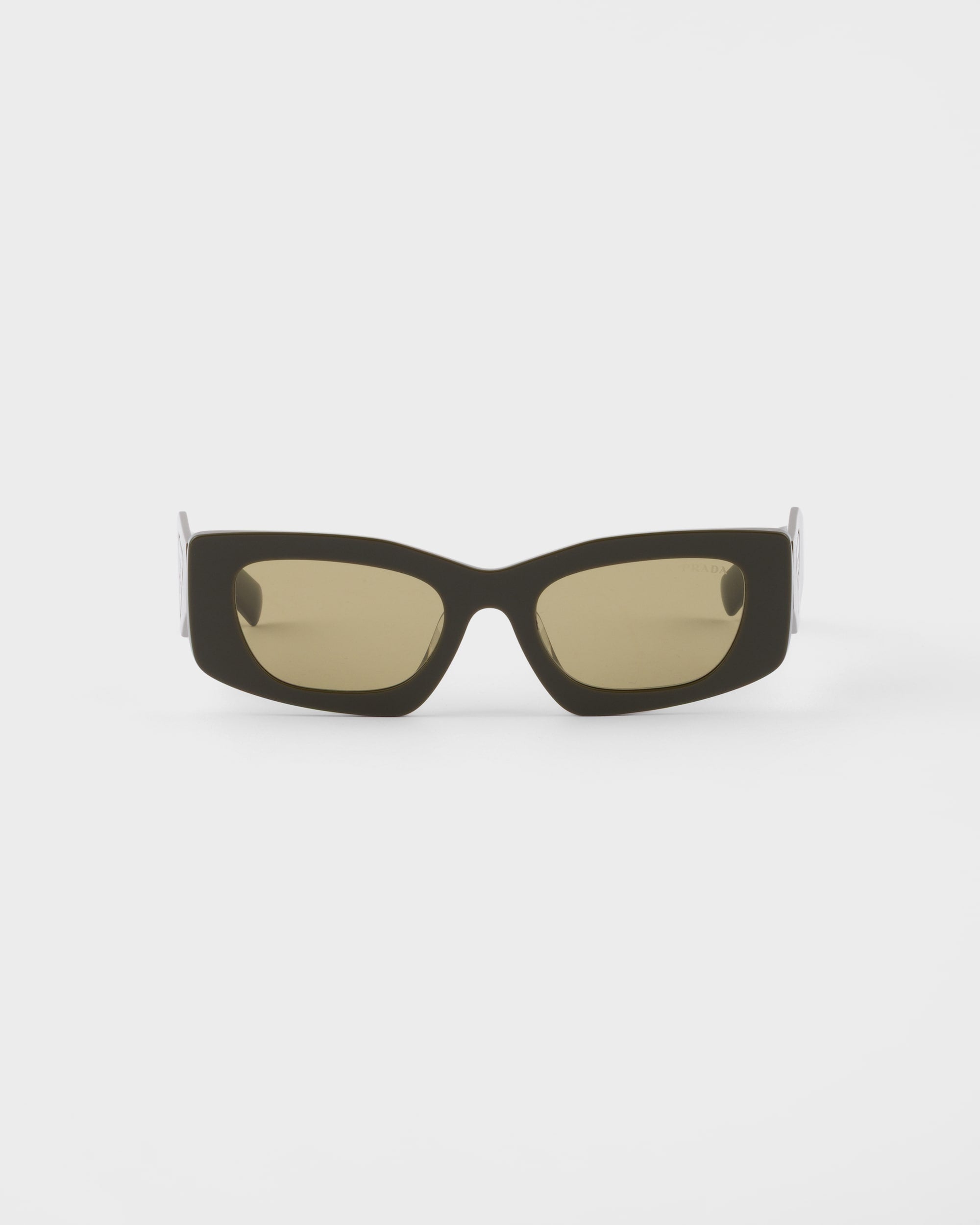 Lentes verde oliva