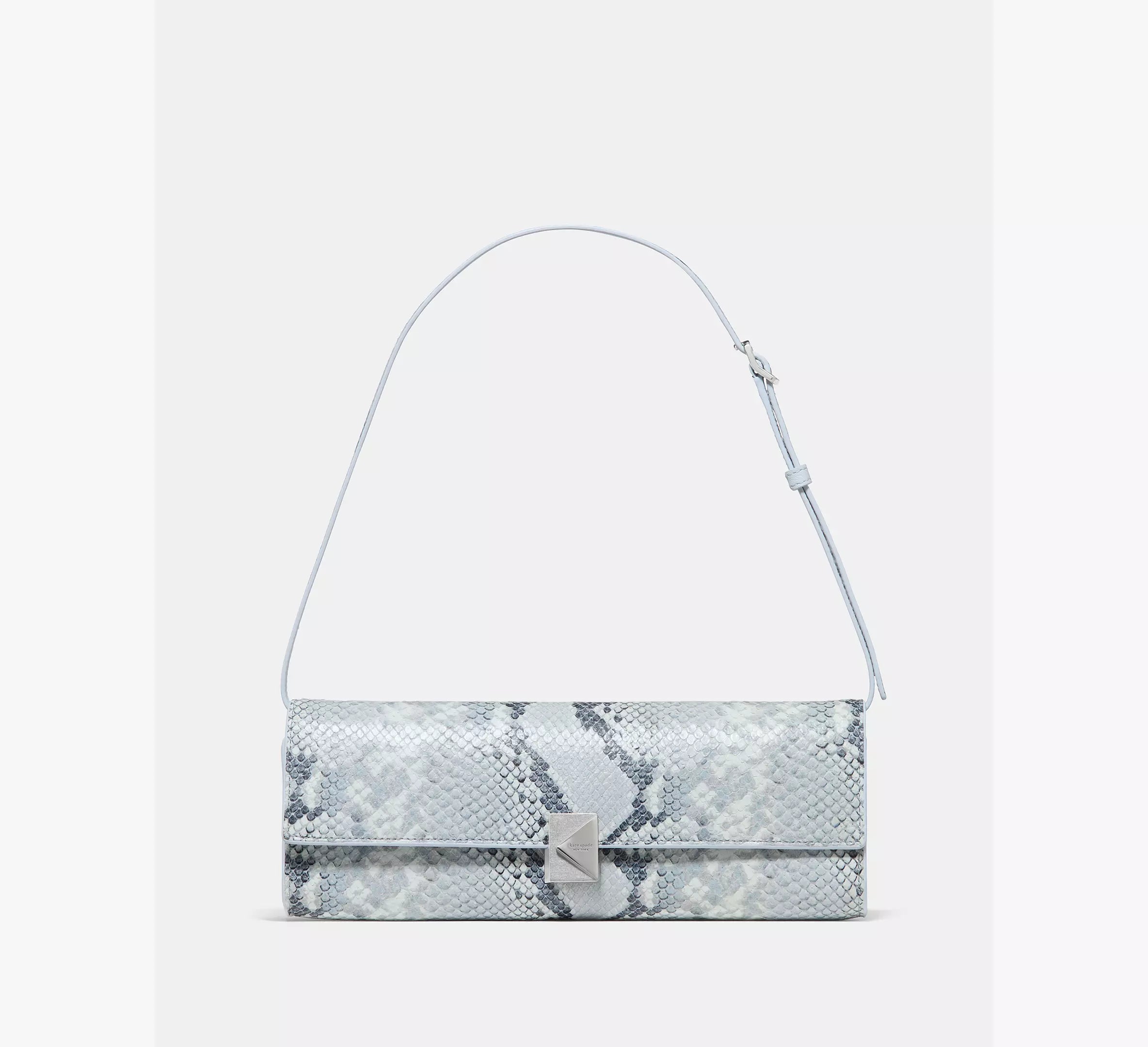 Pale Sapphirine