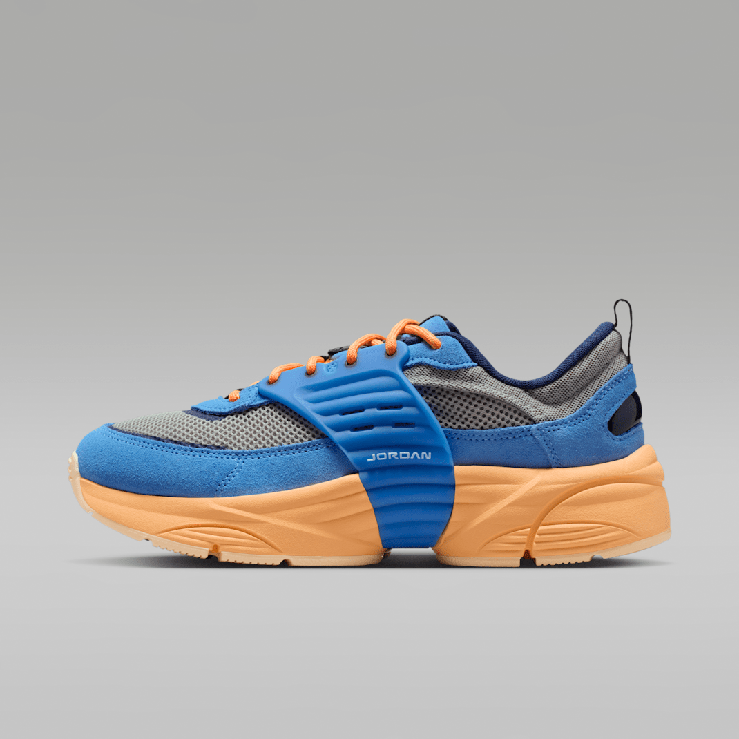 Blue Beyond/Cobblestone/Midnight Navy/Atomic Orange