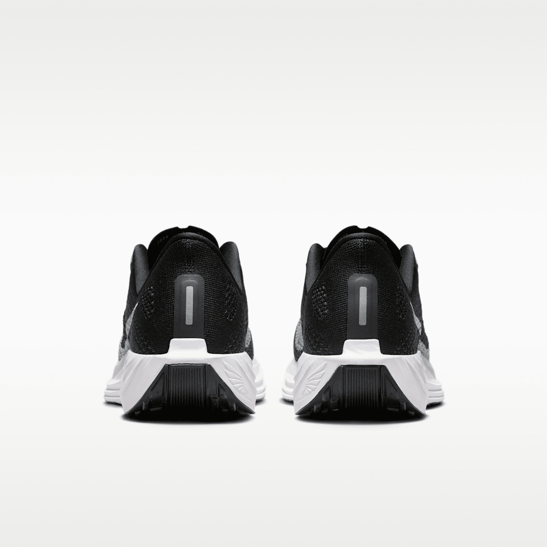 Black/Anthracite/White/Pure Platinum