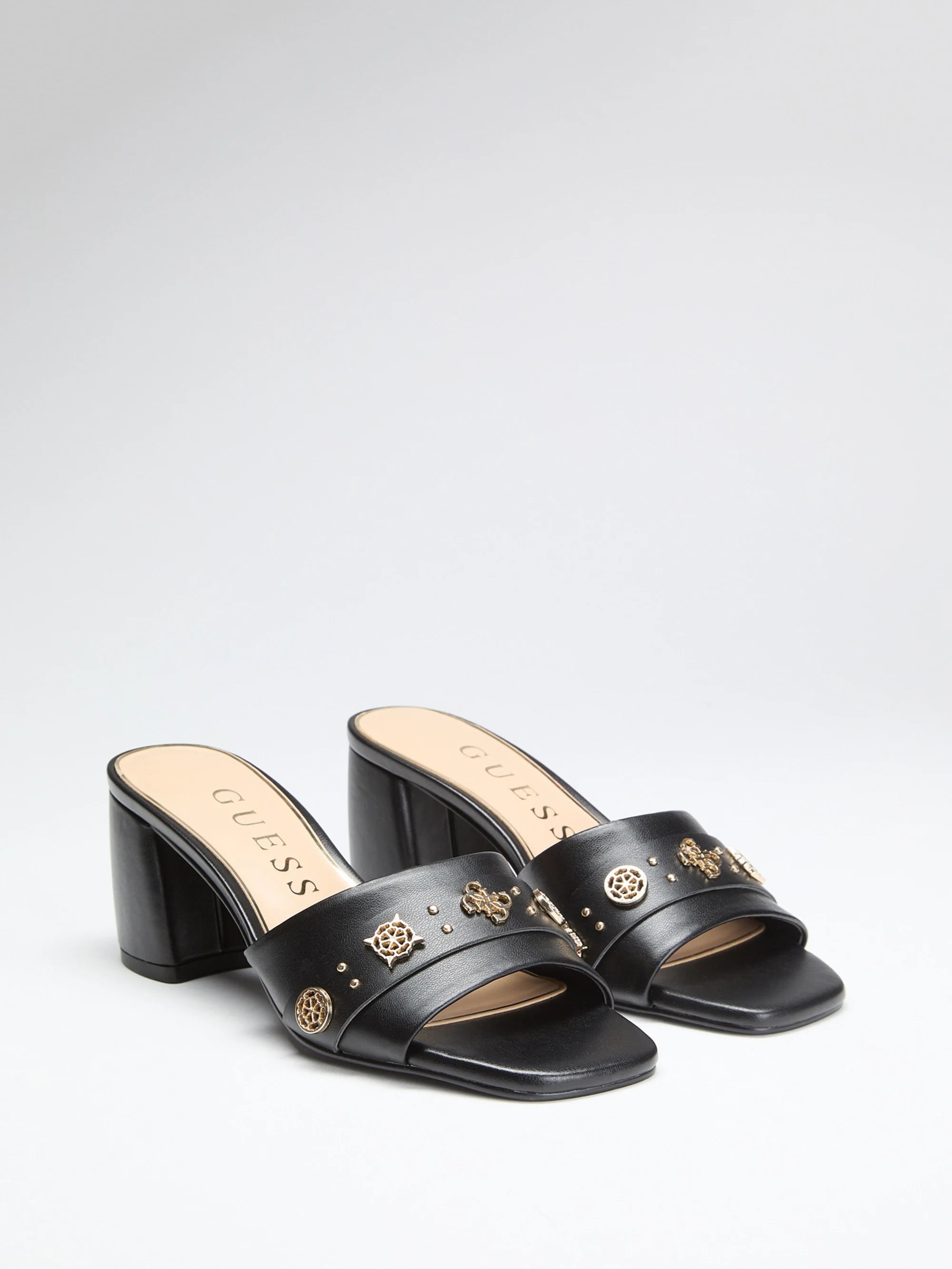Black 001