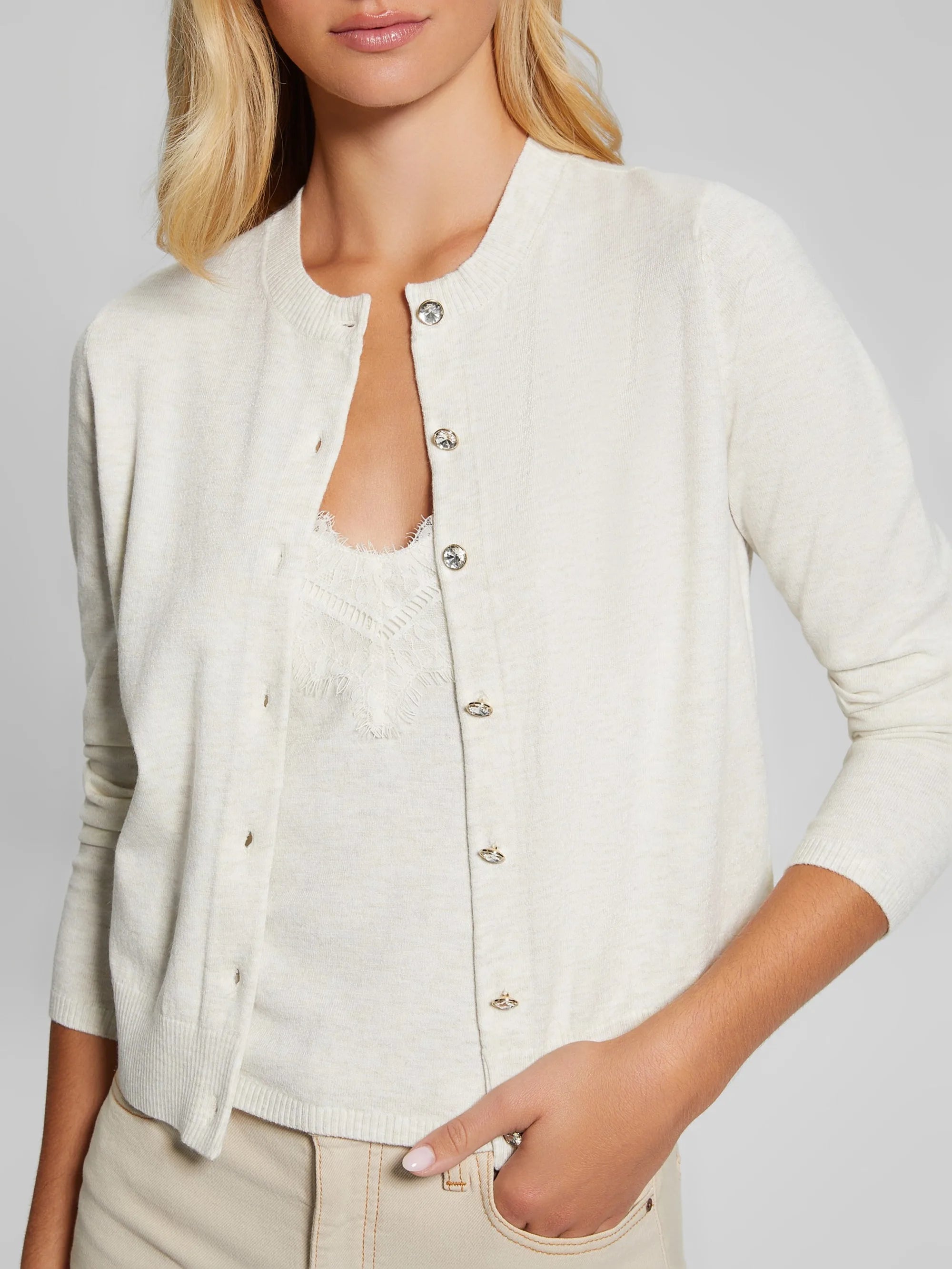 Dove White Multi