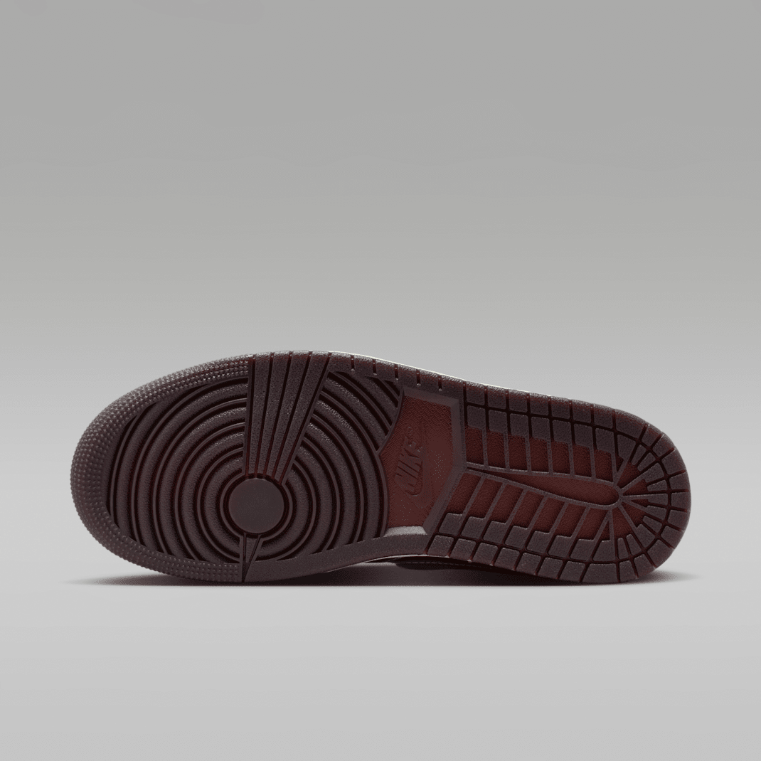 Dark Team Red/Metallic Silver/Coconut Milk/Dark Team Red