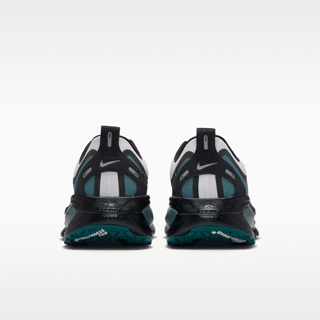 Off White/Smokey Blue/Bright Spruce/Black