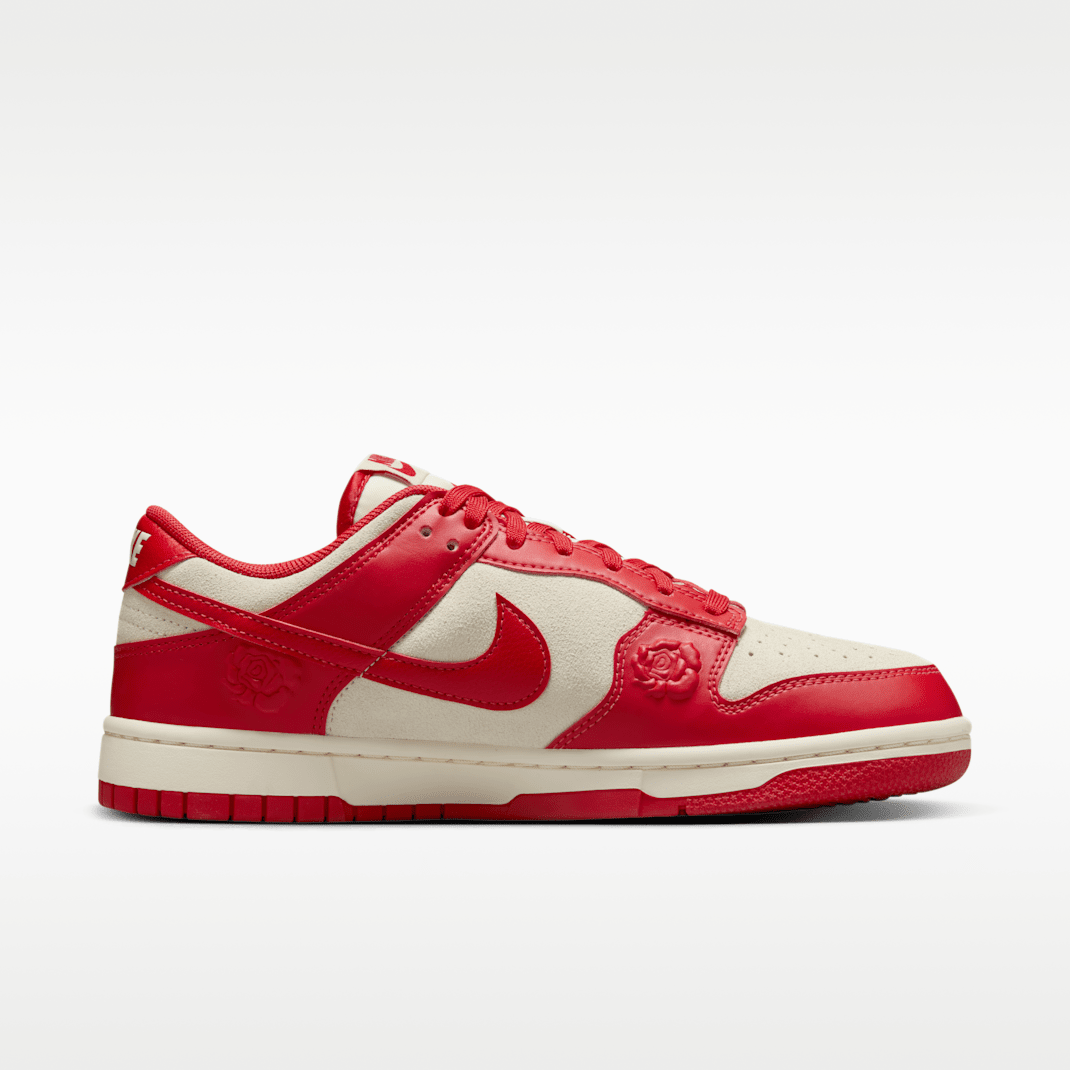 Coconut Milk/Pale Ivory/Black/University Red