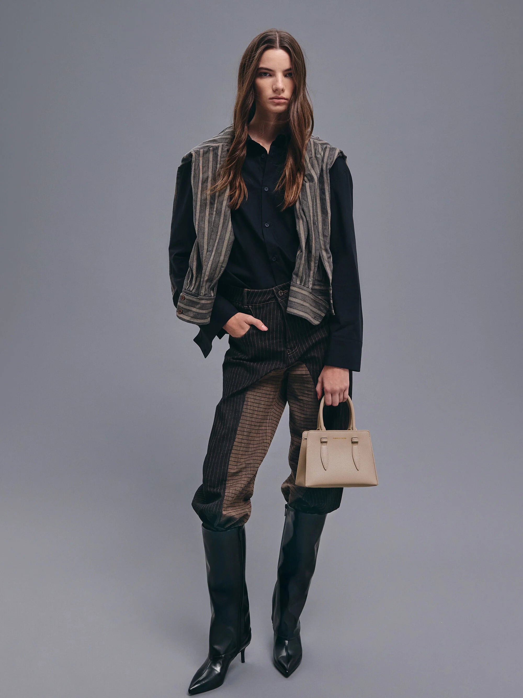 Taupe
