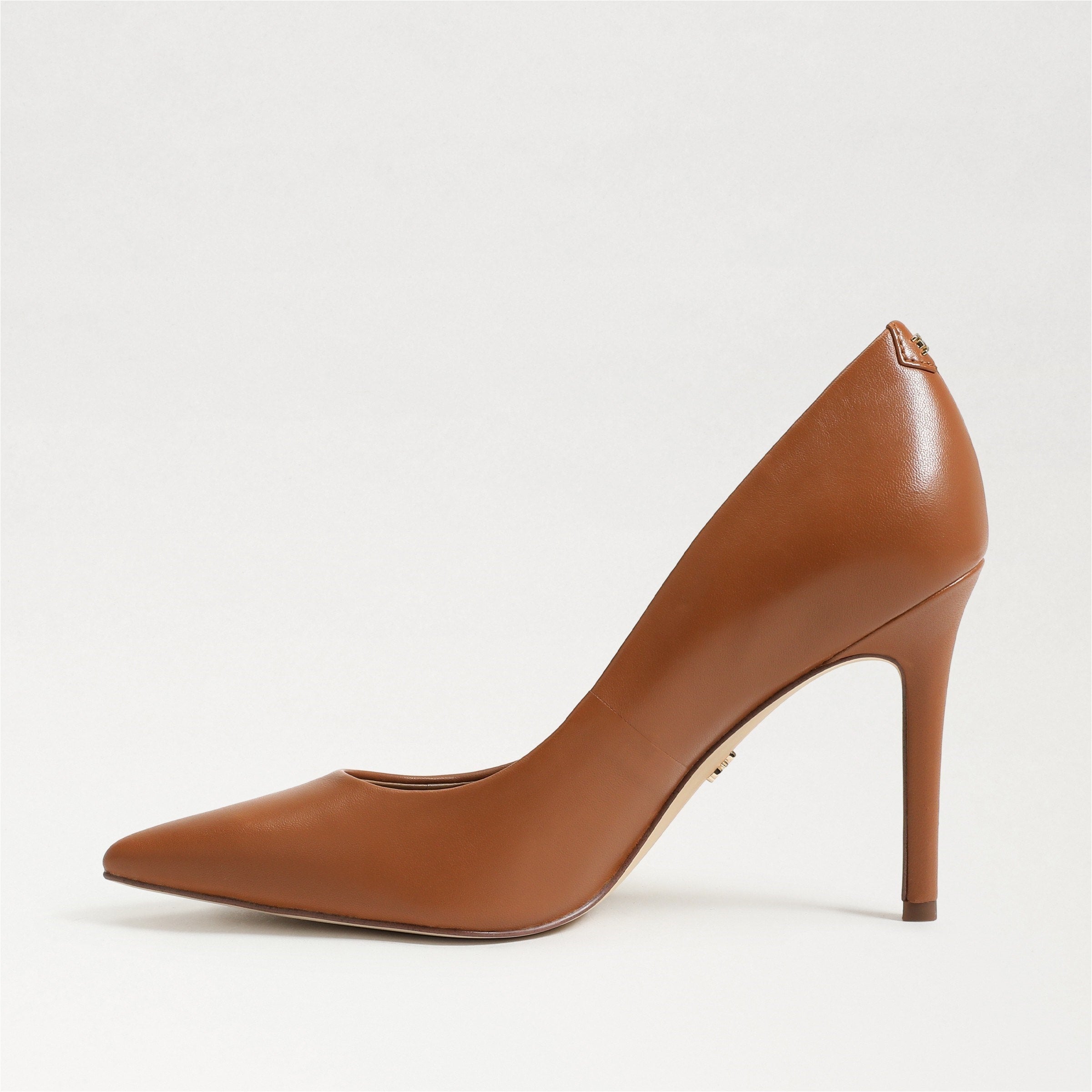 Saddle