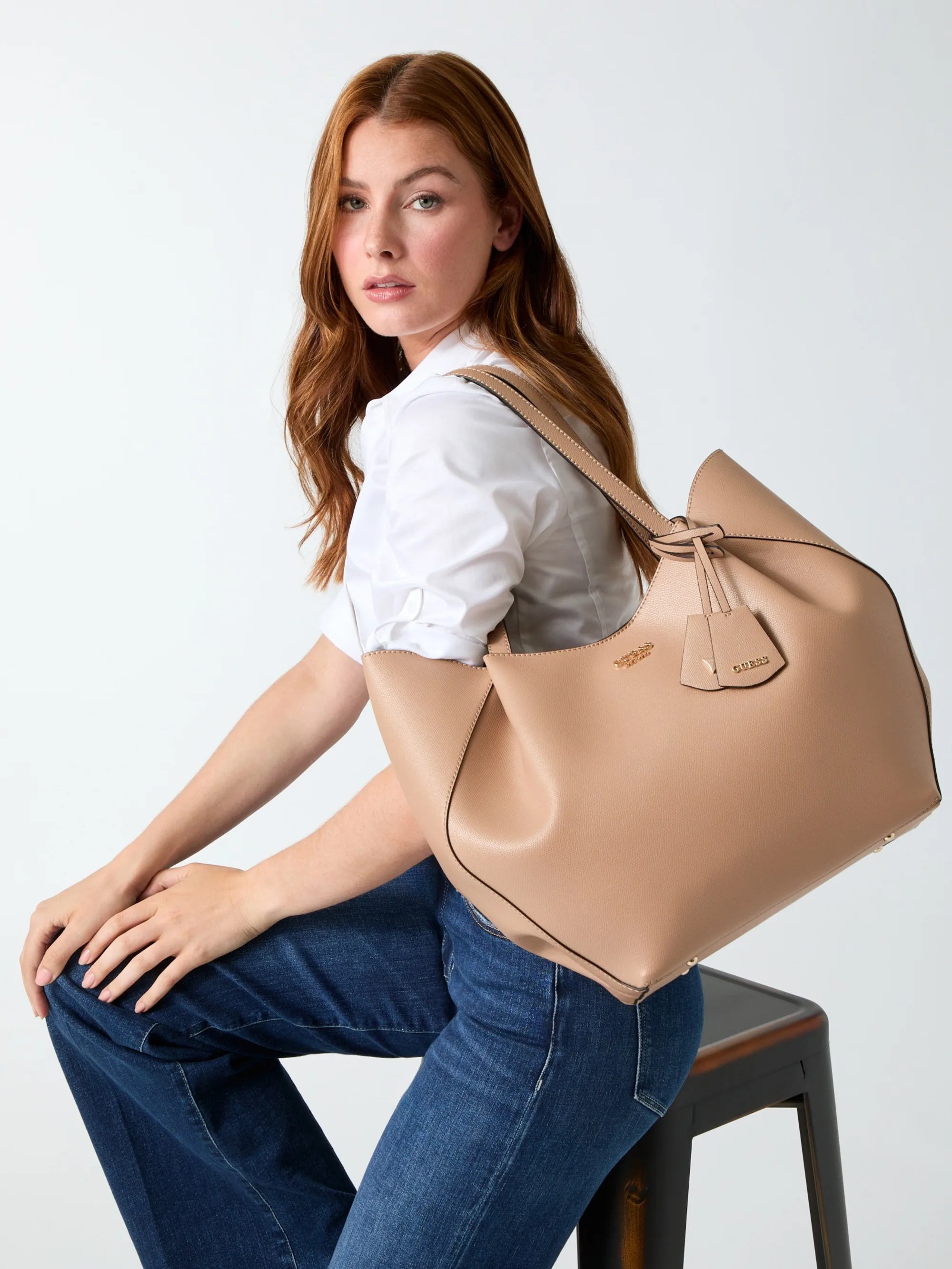 Beige Overflow