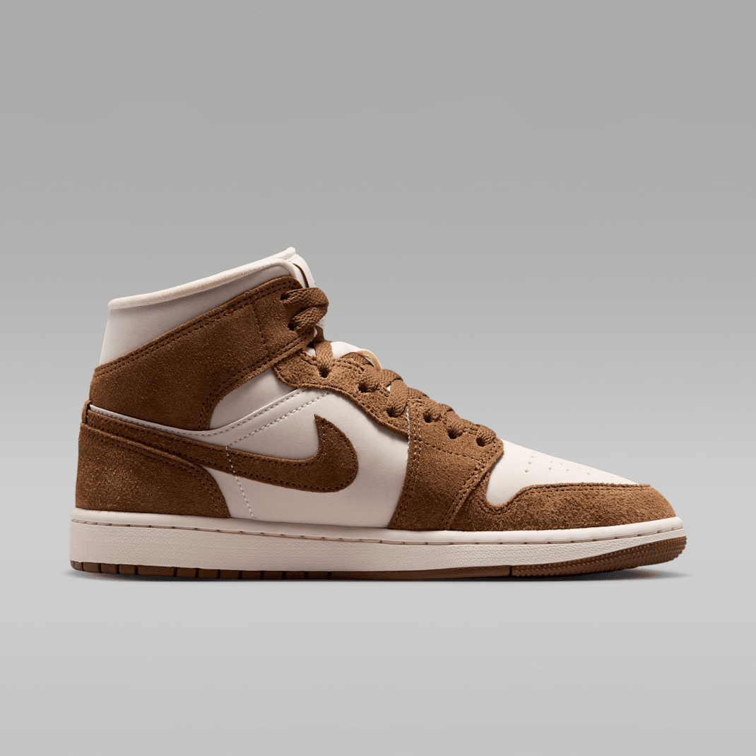 Light British Tan/Chalk