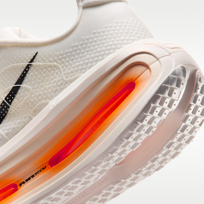 Sail/Coconut Milk/Total Orange/Black