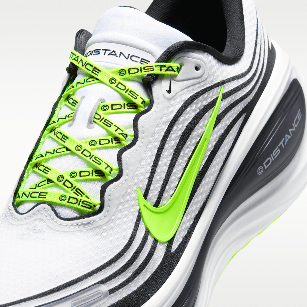 White/Black/Volt/Metallic Silver