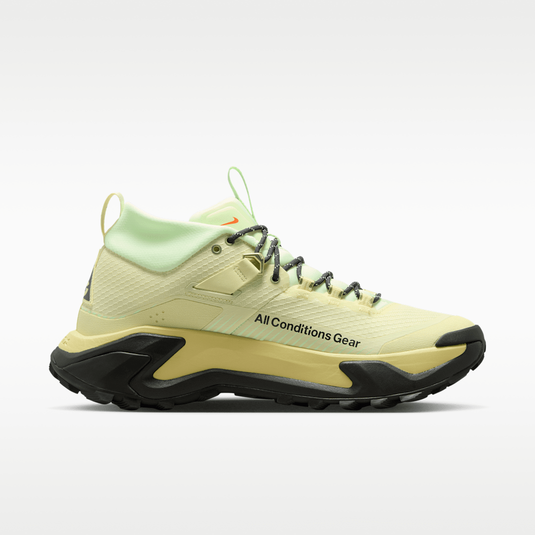 Life Lime/Barely Volt/Smoke Grey/Dark Smoke Grey