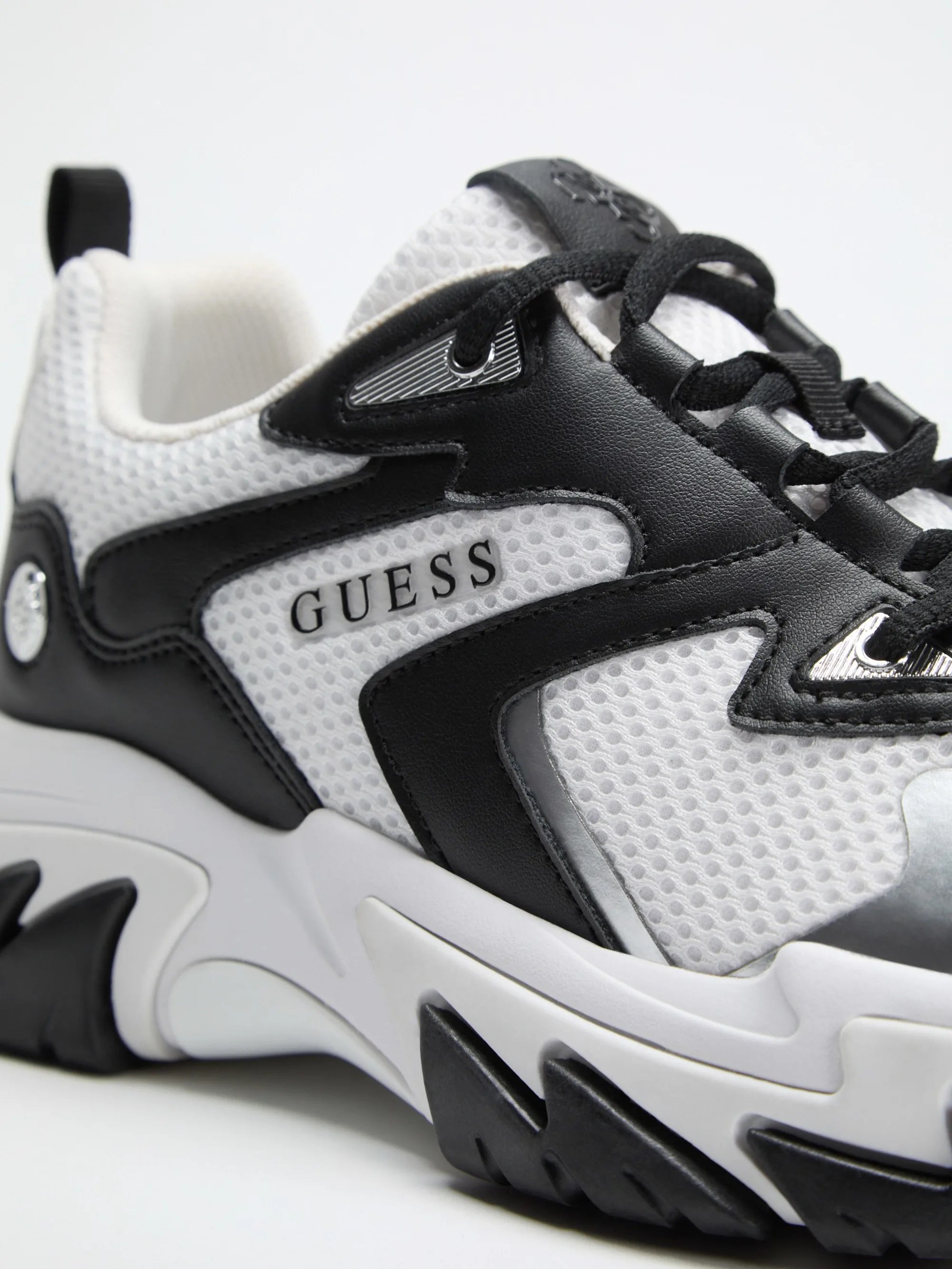 Black 002