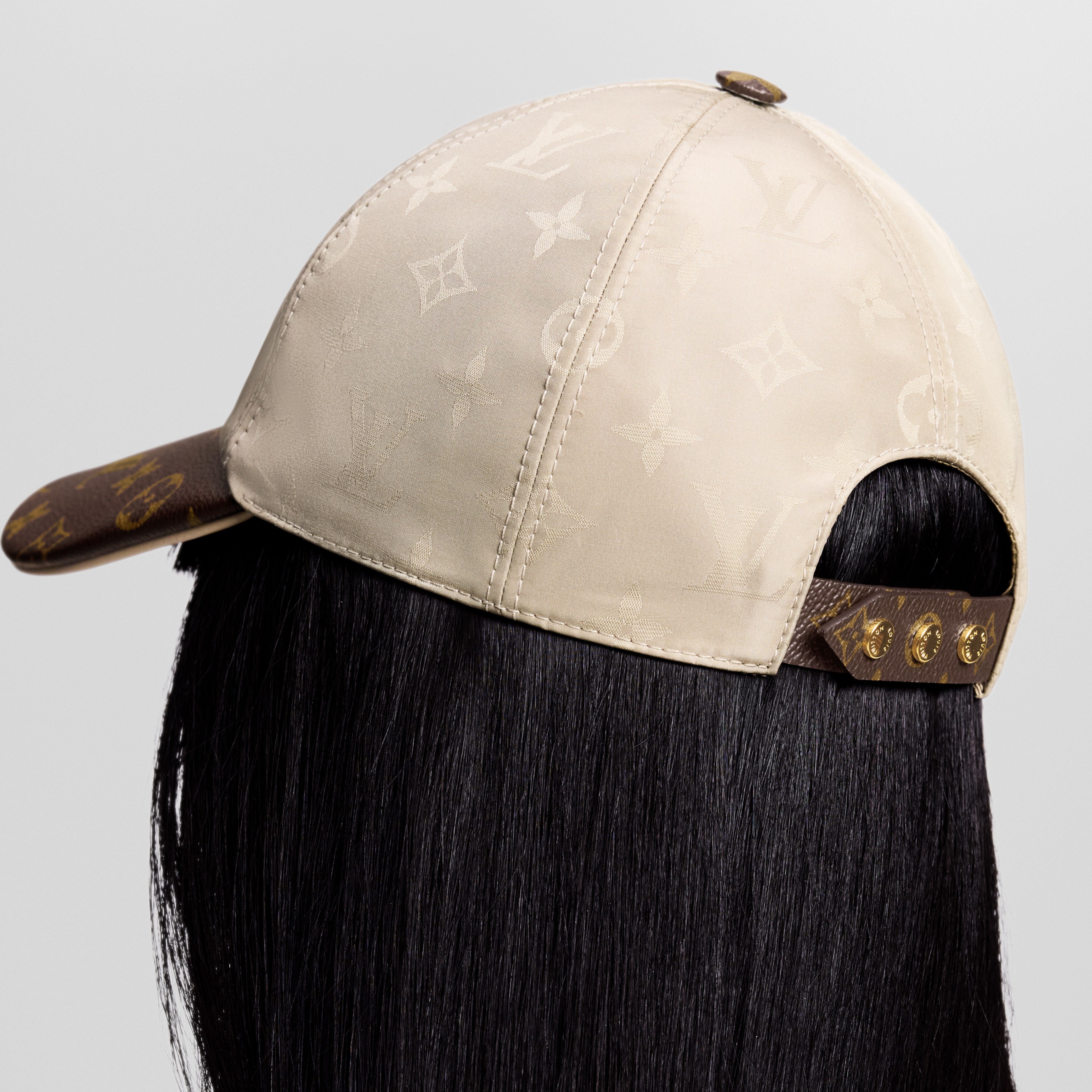 Beige 2