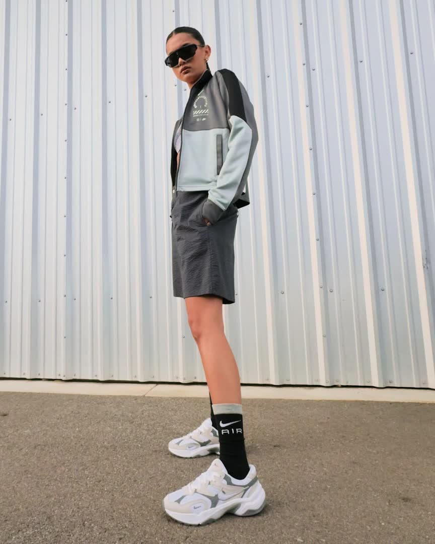 White/Smoke Grey/Black/Metallic Silver