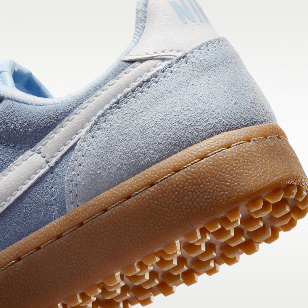 Hydrogen Blue/White/Gum Dark Brown/Indigo Fog
