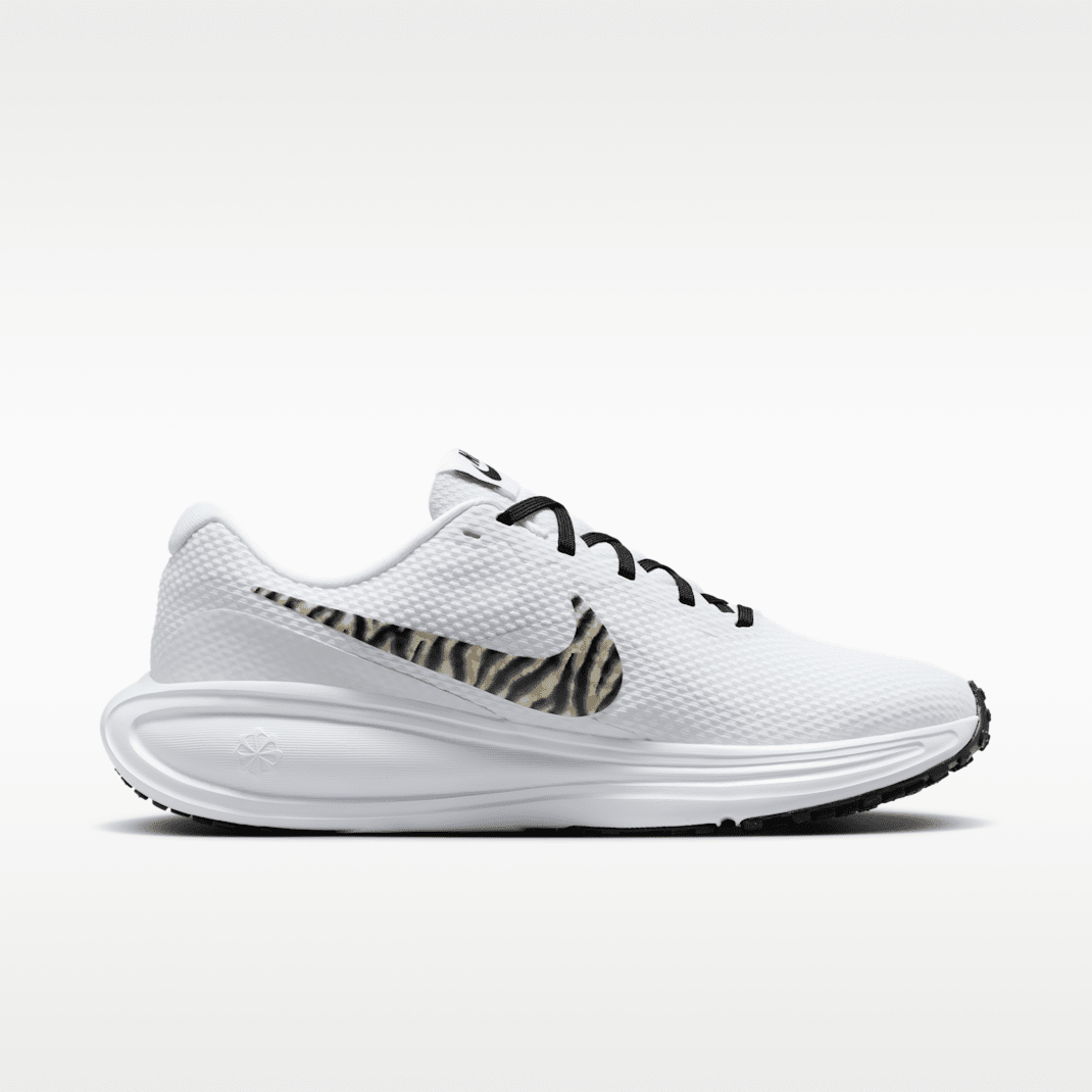 White/Metallic Gold/Coconut Milk/Black