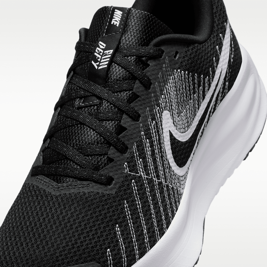 Black/White