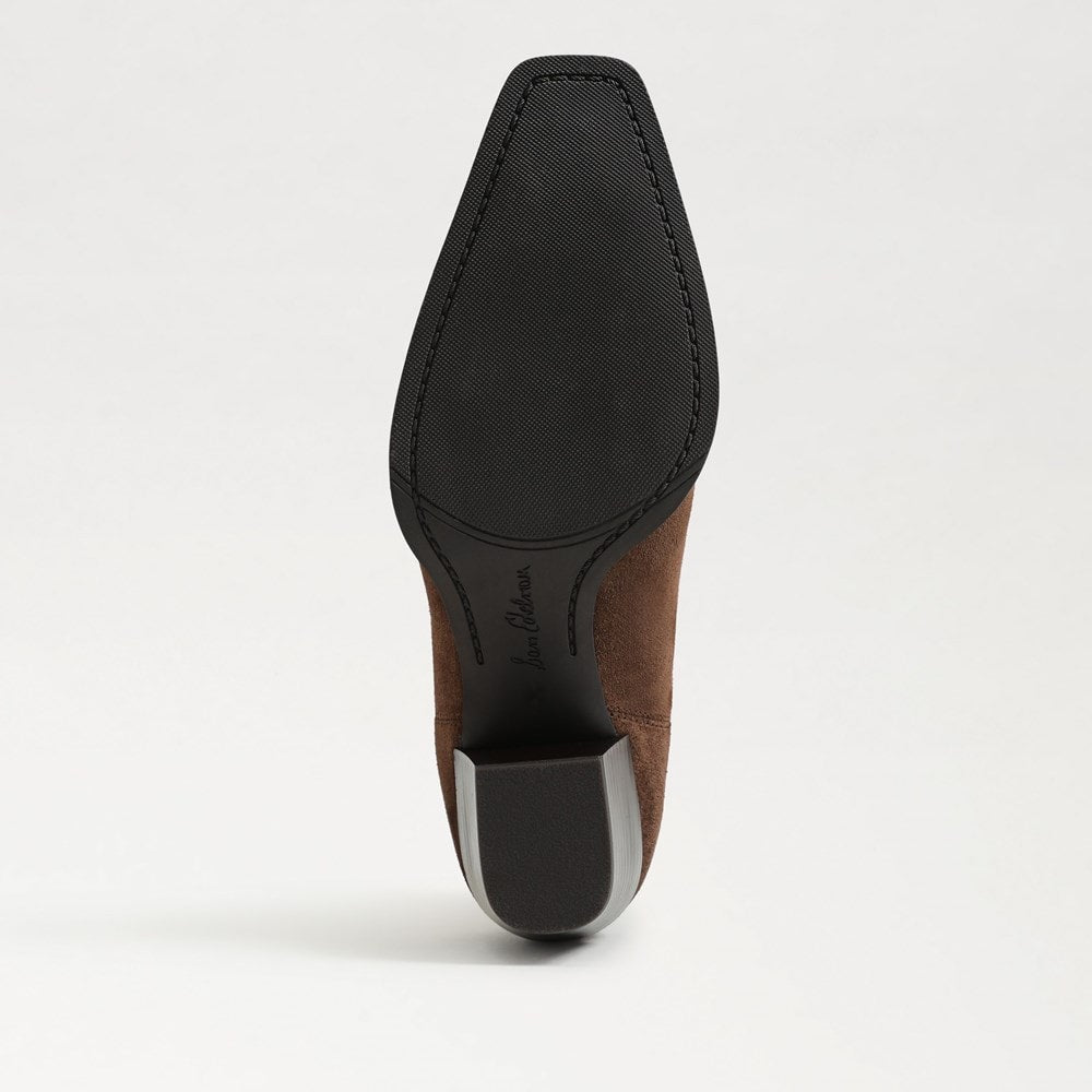 Mustang Brown Suede