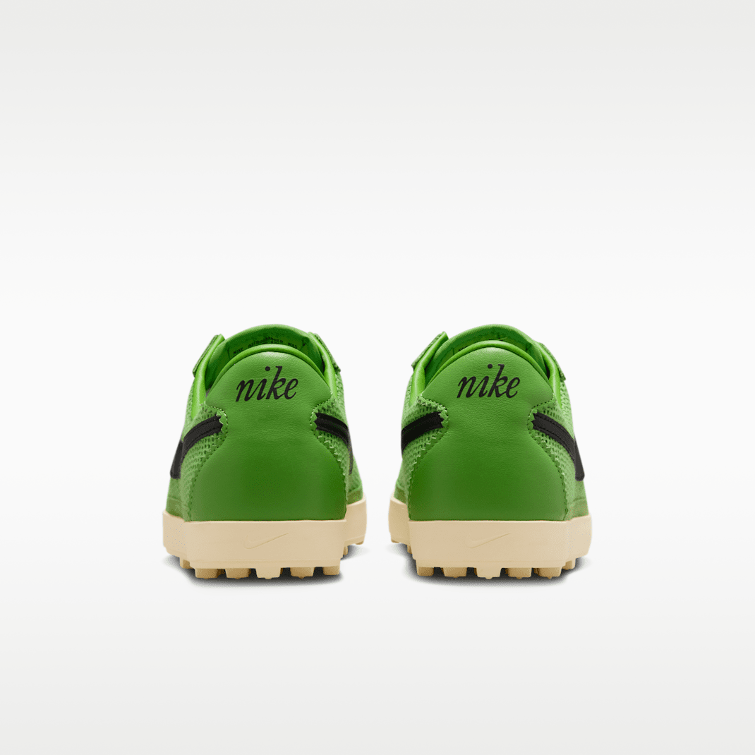 Chlorophyll/Muslin/Black