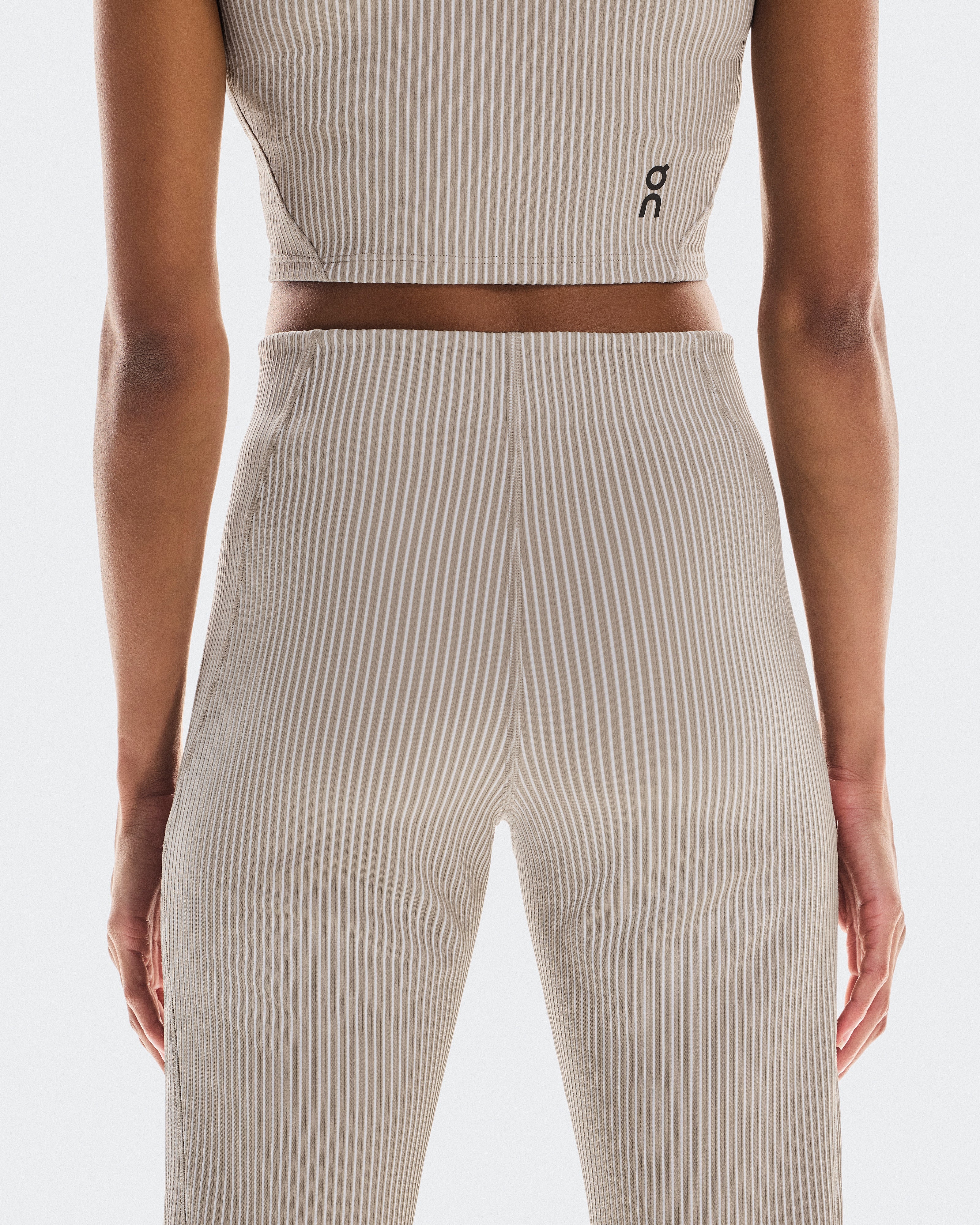 Desert | White