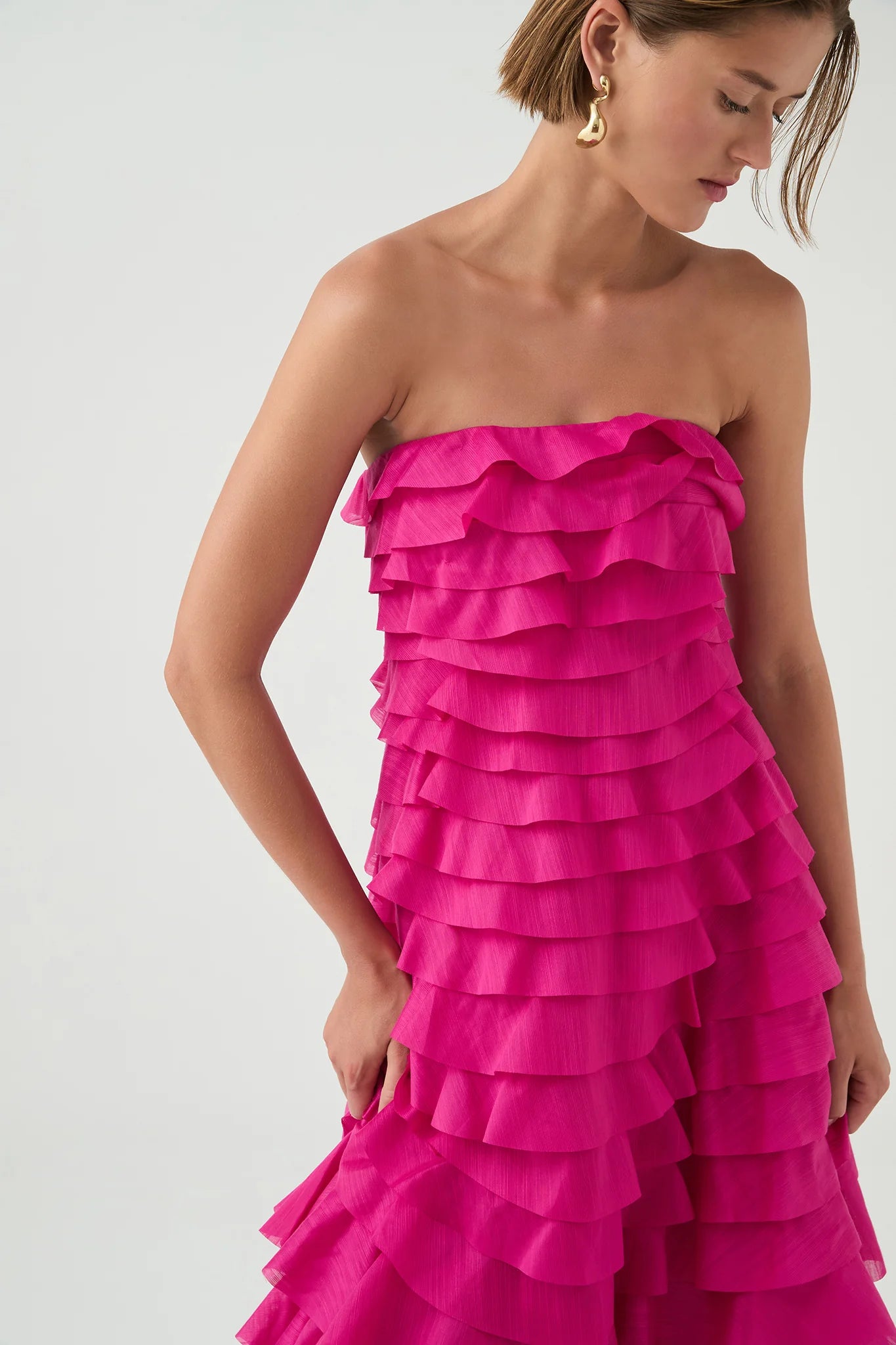 MAGENTA