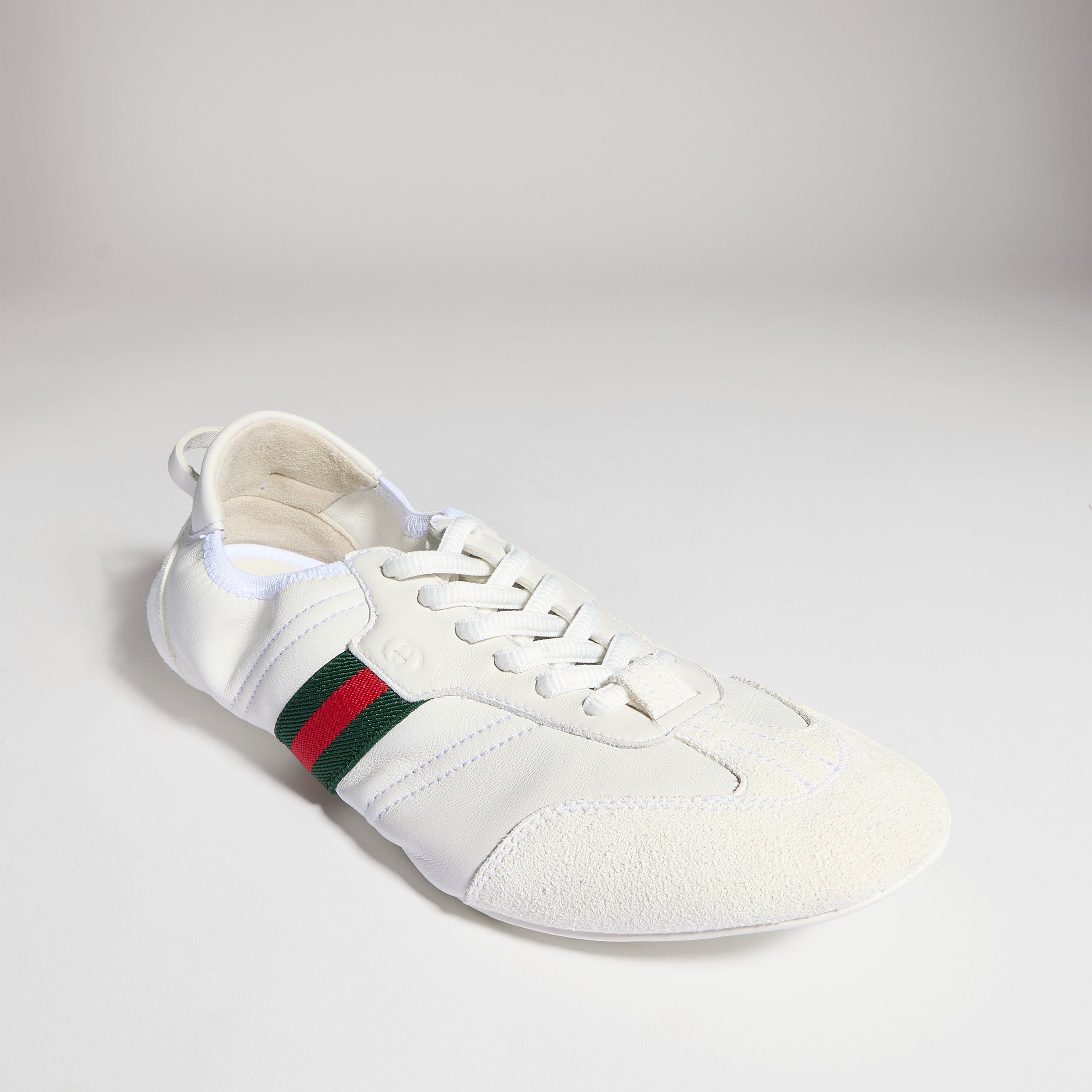 ante blanco y piel blanca
