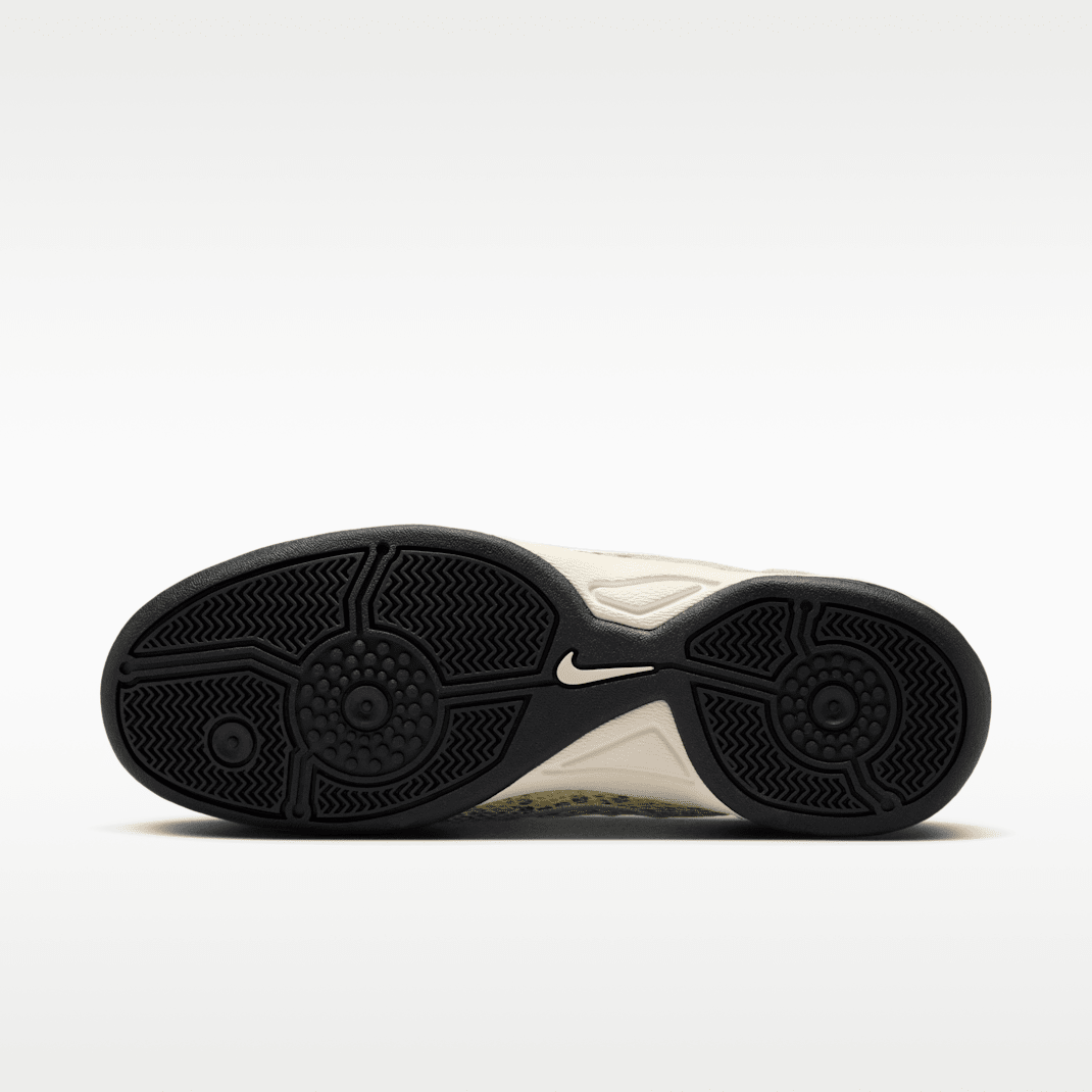 Olive Aura/Pale Ivory/Black/Pale Ivory