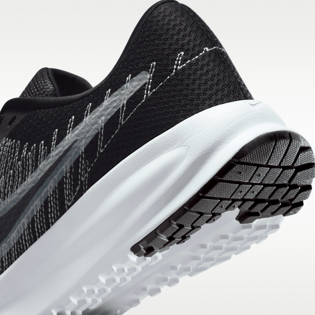 Black/Wolf Grey/White