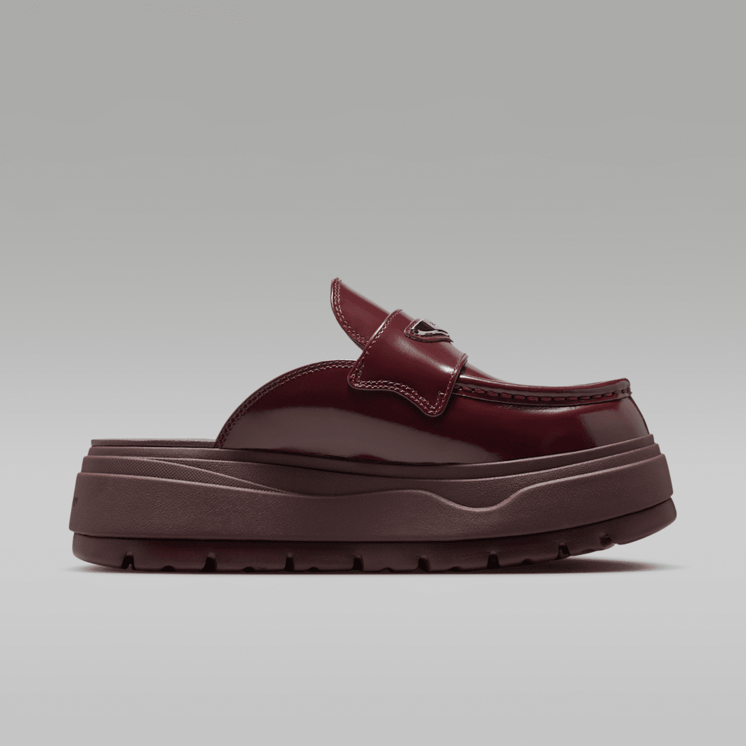 Dark Team Red/Burgundy Crush/Metallic Silver