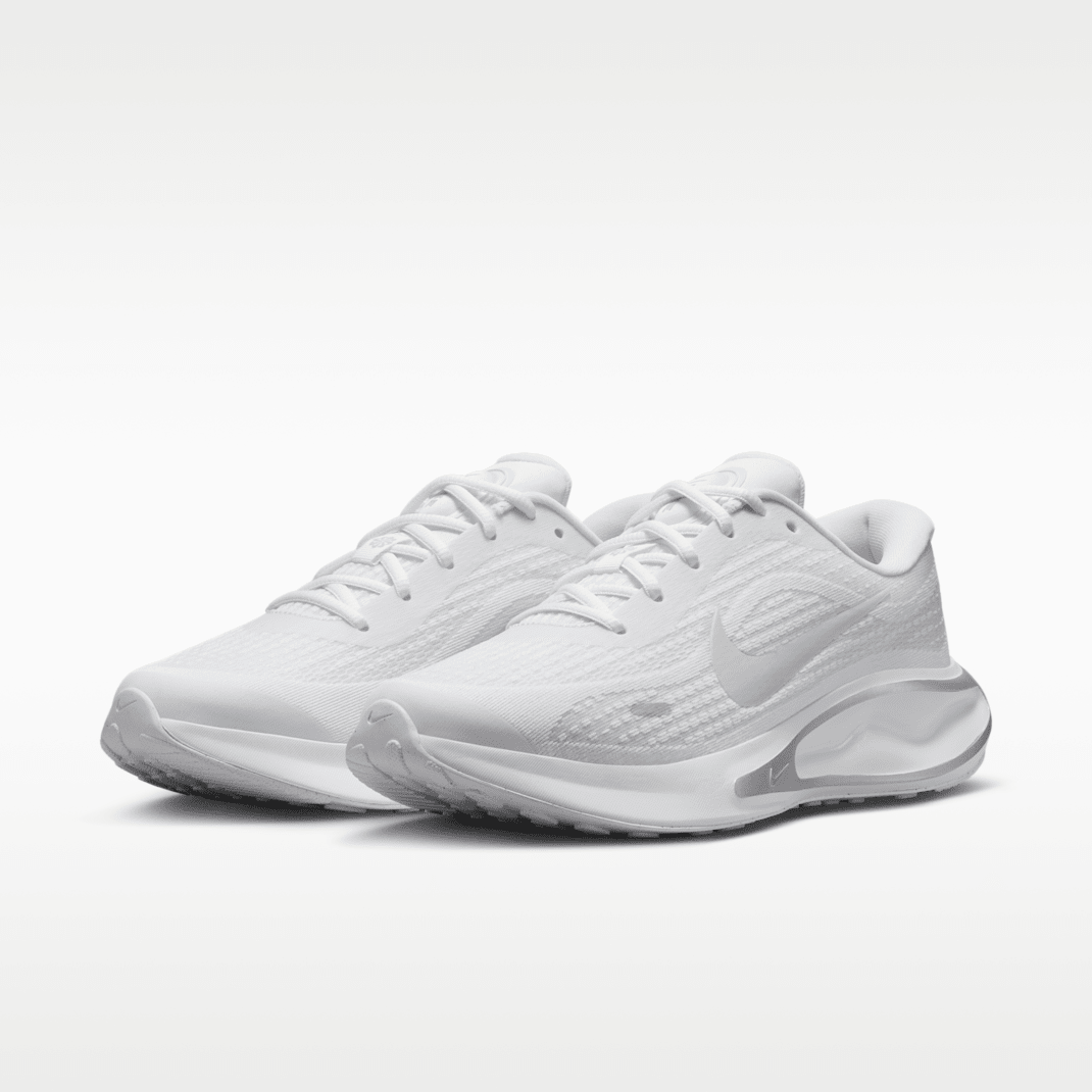 White/Pure Platinum/Metallic Silver/White