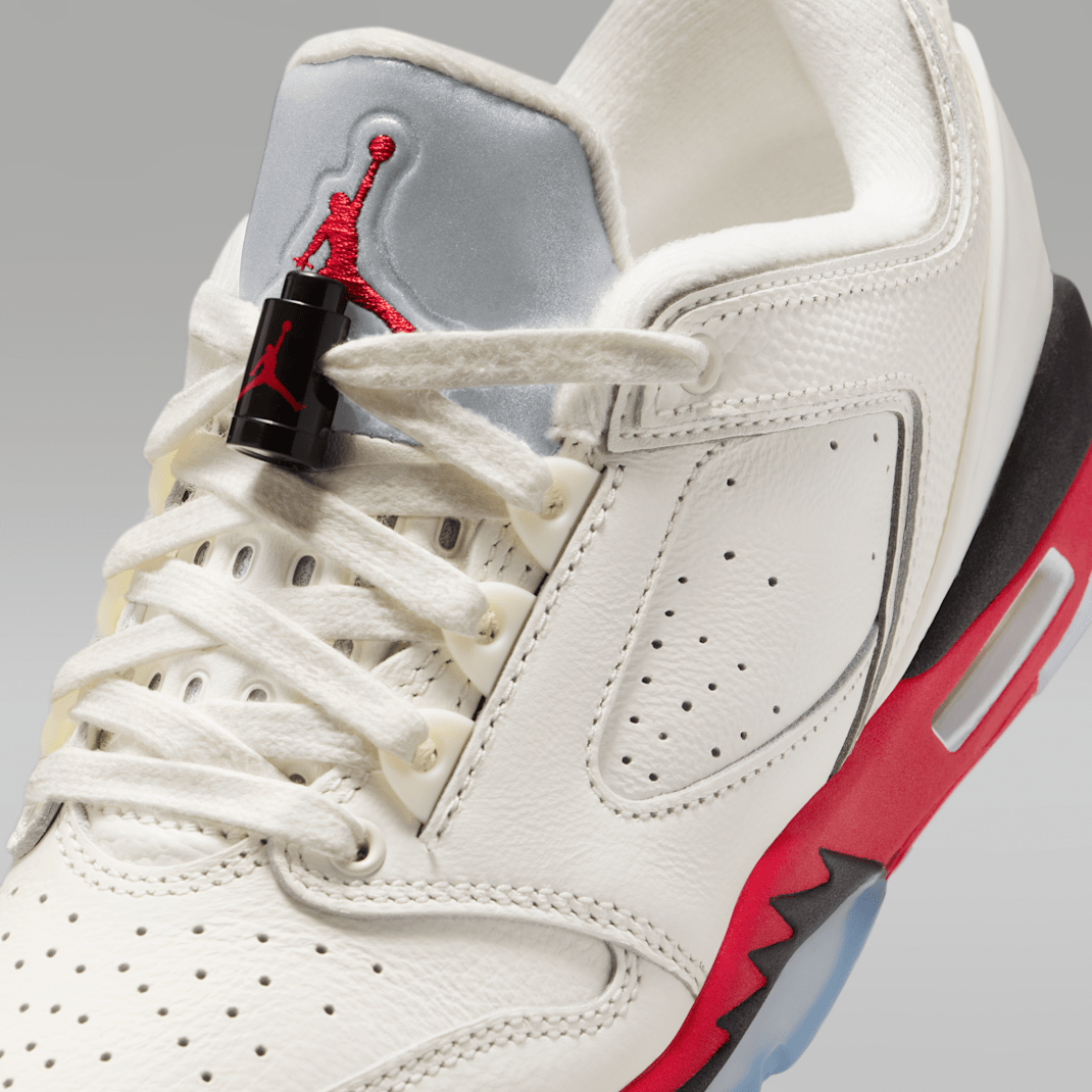 Sail/Black/Reflect Silver/Fire Red