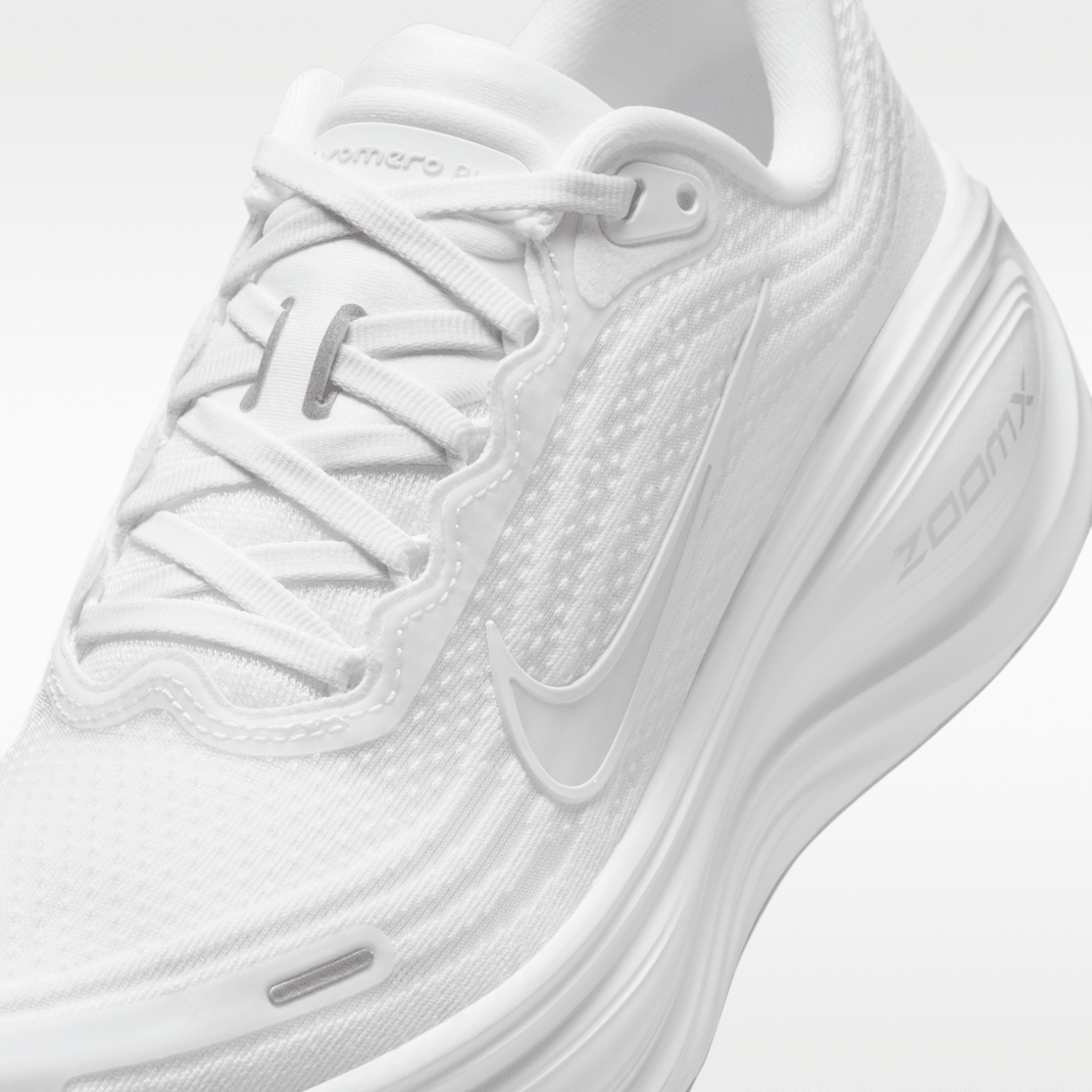 White/Photon Dust/Metallic Silver/Summit White